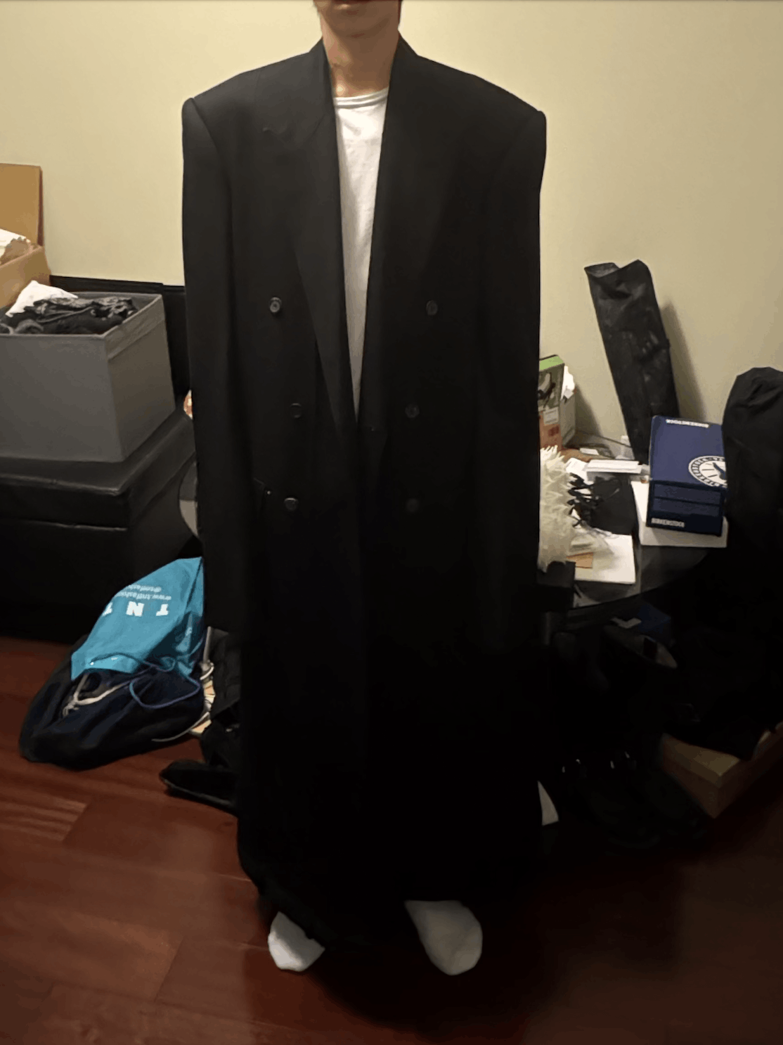 Balenciaga FW23 Runway Reconstructed Oversized Coat Size US L / EU 52-54 / 3 - 16 Thumbnail