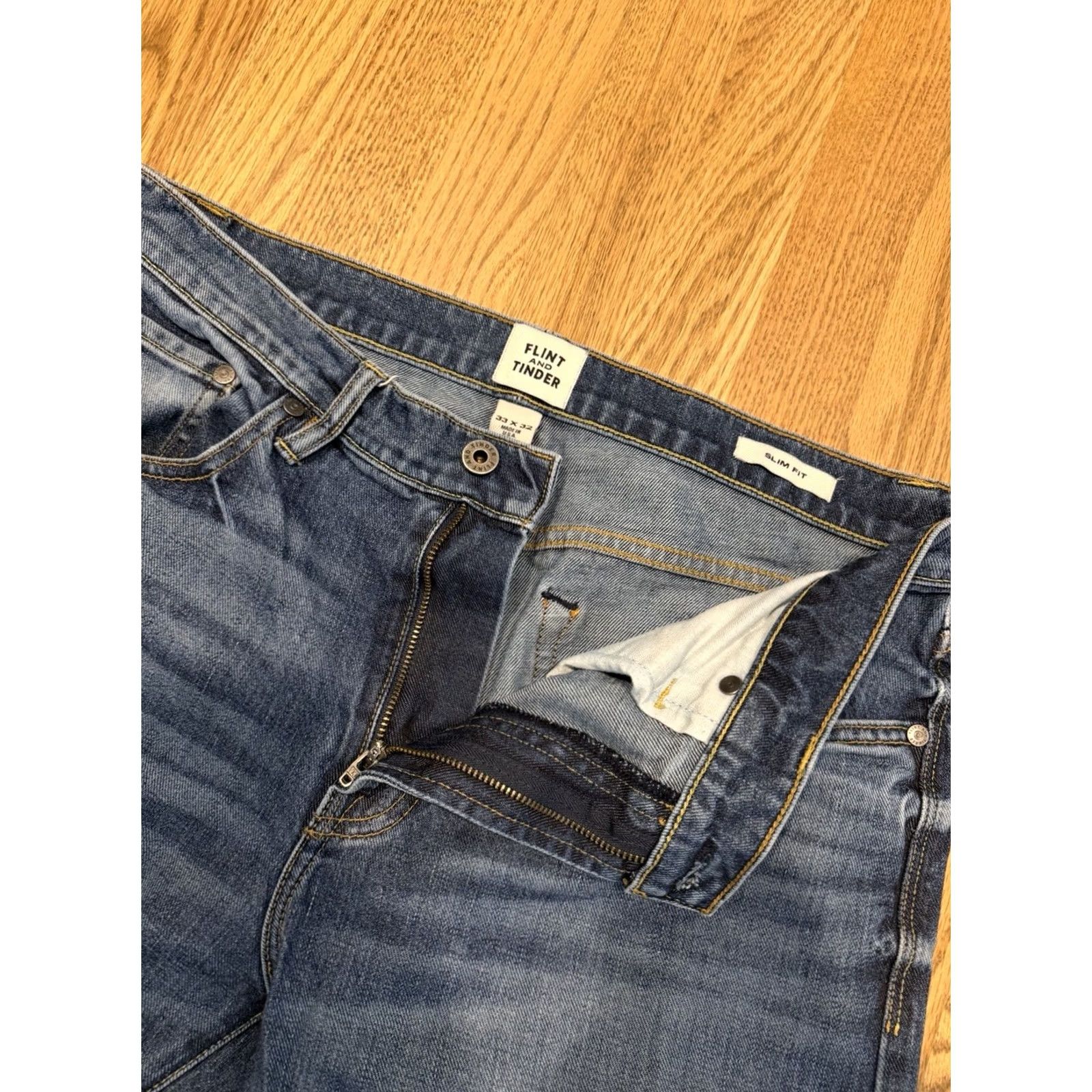 Flint And Tinder Flint and Tinder Slim Fit Jeans Men’s 33x32 Blue Cotton Stretch 5-Pocket Denim Multiple Seasons Slim Fit Mens Jeans Blue 5-Pocket Size US 33 - 4 Thumbnail