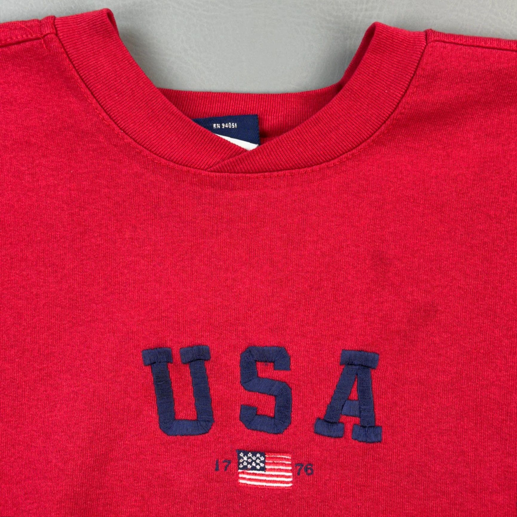 Vintage VINTAGE AS Sport Sweatshirt Mens XL Red USA Flag Embroidered Logo Pullover Size US XL / EU 56 / 4 - 4 Thumbnail