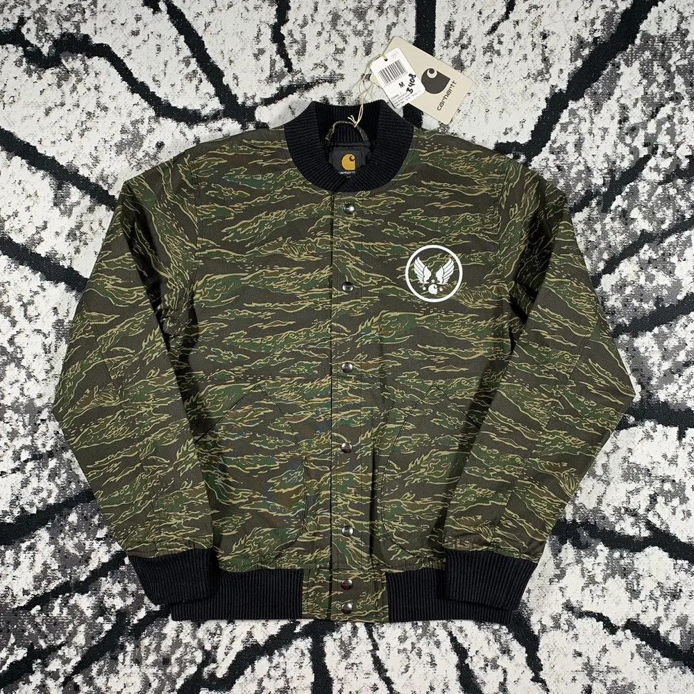 CARHARTT LOOP EMBLEM CAMO JACKET VINTAGE STYLE DENIM JEANS