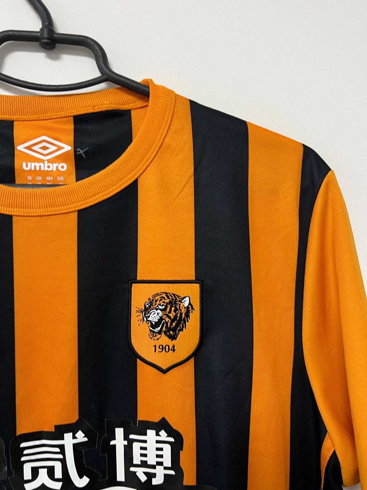 Umbro Vintage Hull City 2014/2015 Soccer Football Shirt Umbro XL Size US XL / EU 56 / 4 - 5 Thumbnail