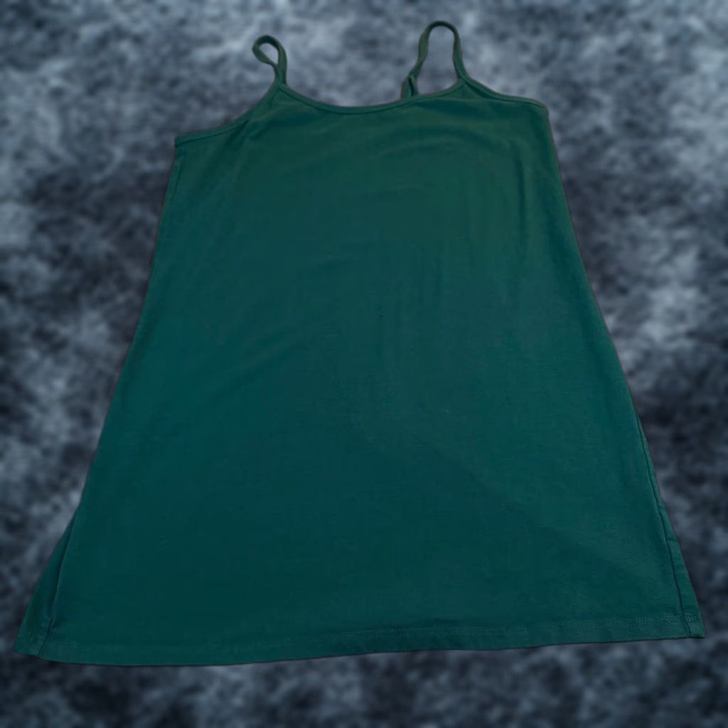 Torrid Torrid Green Camisole Tank Slip Top Womens Size 1 Adjustable Strap Stretch Cotton Spandex Nursing? Size XS / US 0-2 / IT 36-38 - 1 Thumbnail