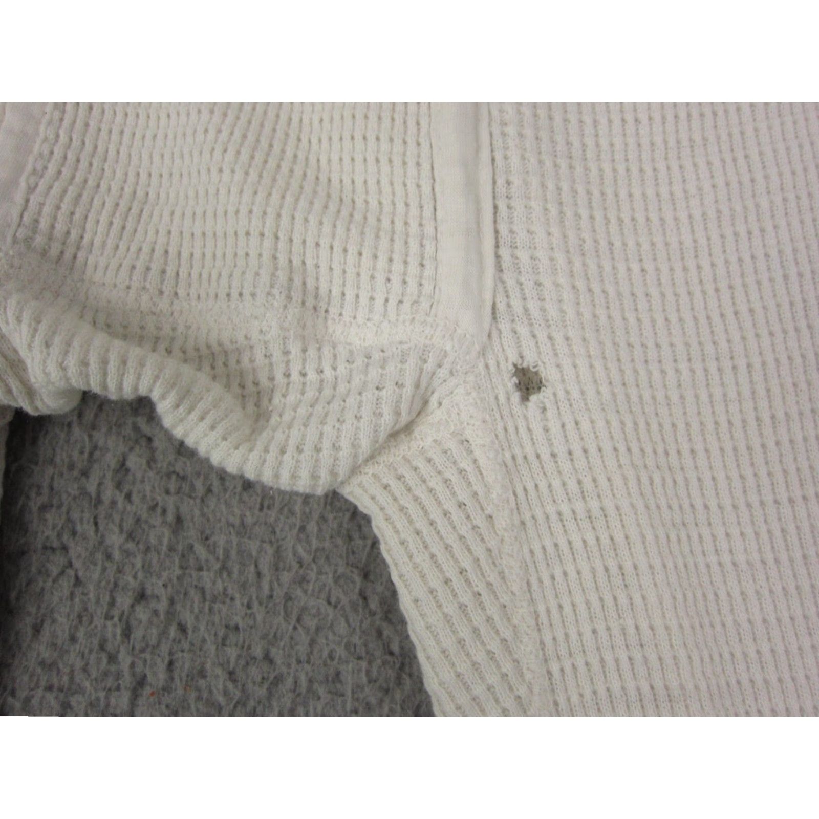 Fruit Of The Loom VINTAGE Fruit of the Loom Pants Mens M Creme Beige Thermal Base Layer Jogger 26in Inseam Cotton Polyester Size US 31 - 4 Thumbnail