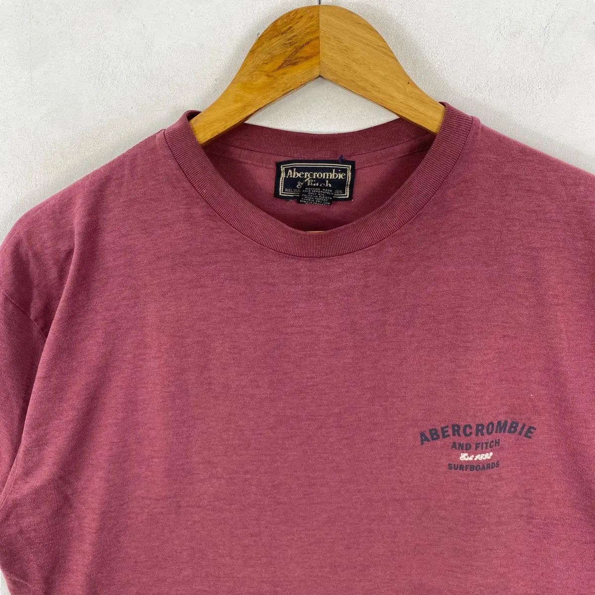 Abercrombie & Fitch Vintage ABERCROMBIE & FITCH SURFBOARDS Graphic Tee Size US L / EU 52-54 / 3 - 4 Thumbnail