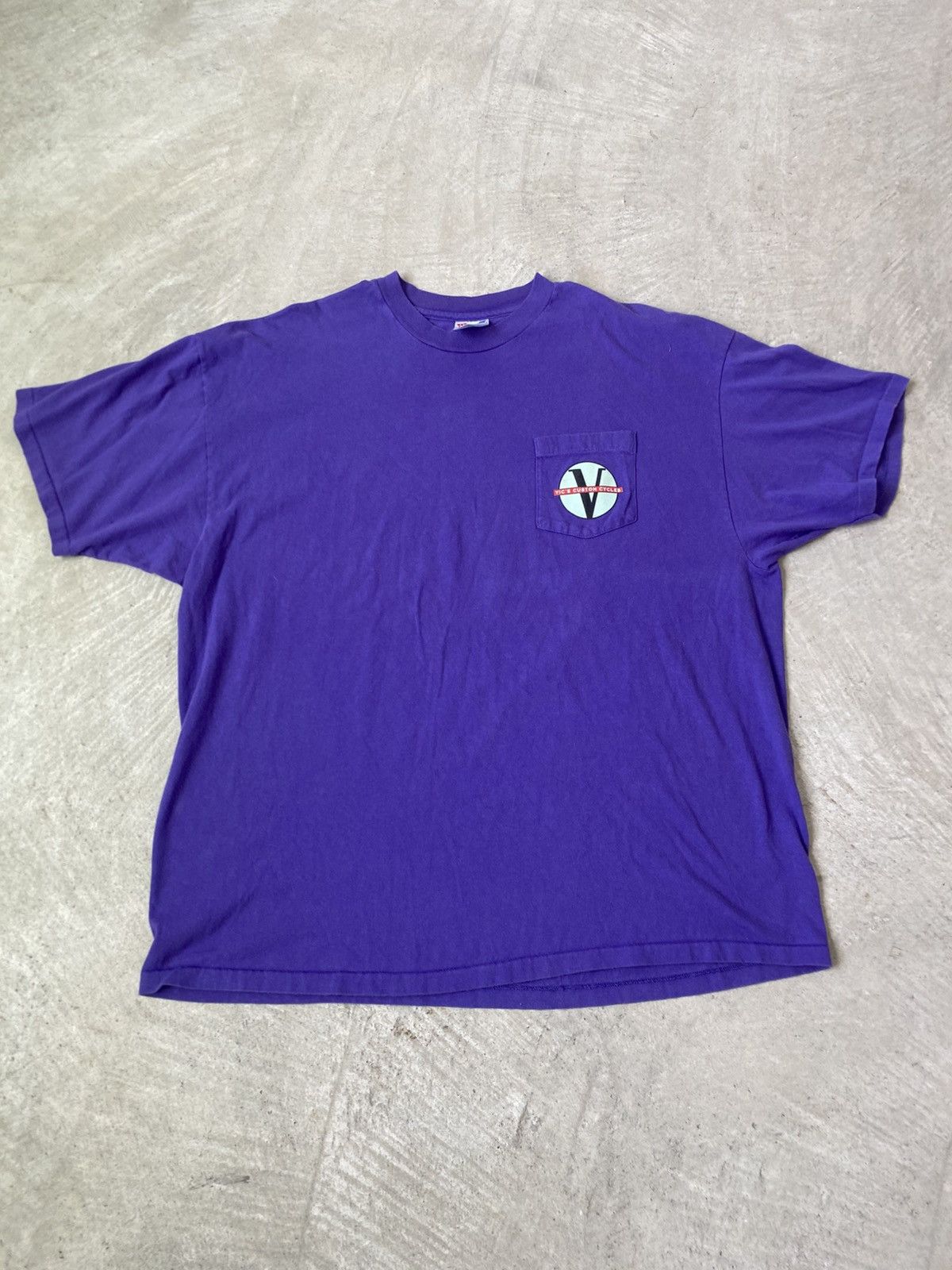 Hanes Vic’s Custom Cycle Motorcycle Pocket TShirt Size US XXL / EU 58 / 5 - 2 Thumbnail