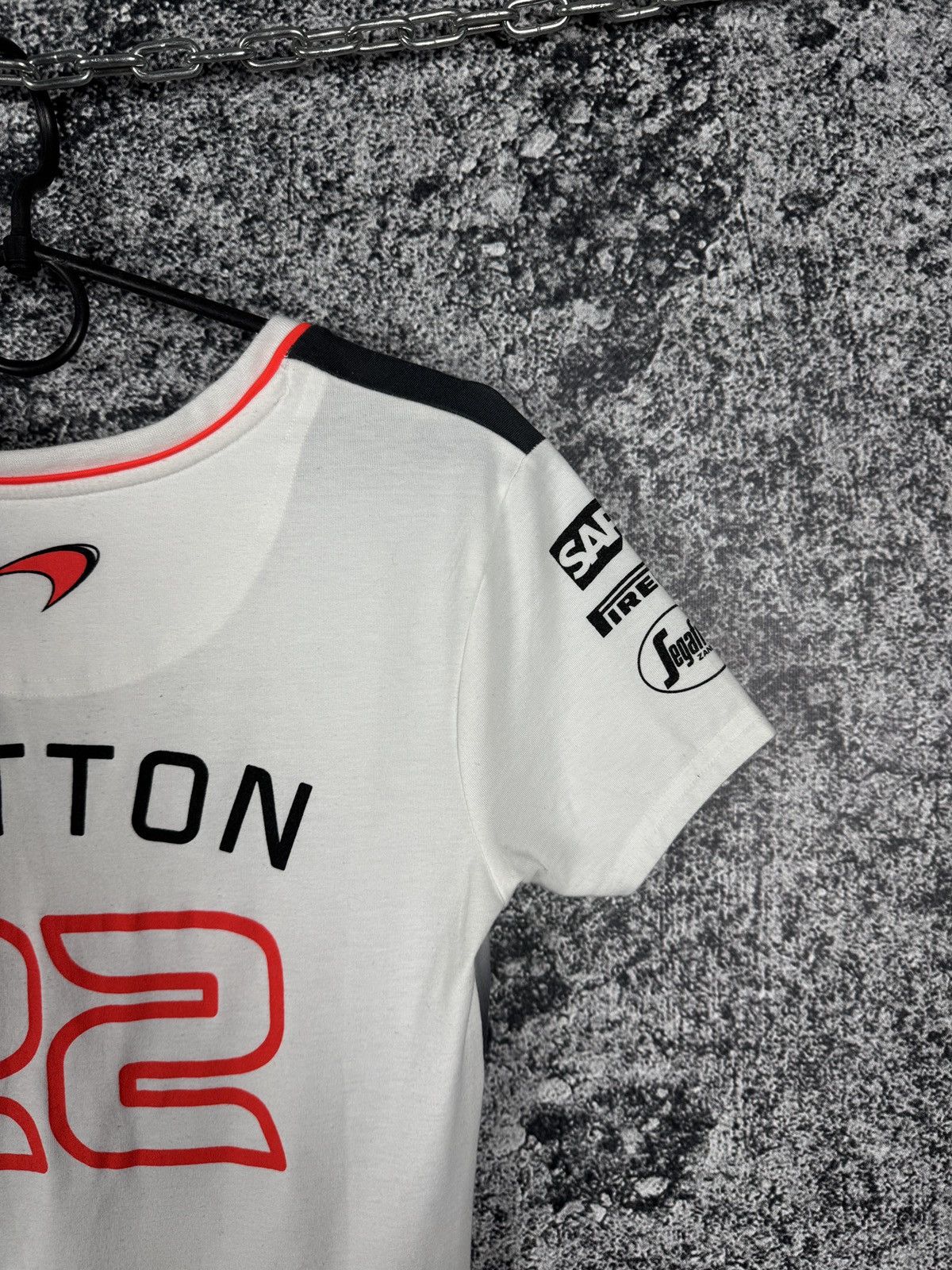 Formula 1 McLaren Honda Racing T-Shirt Mobil 1 Button 22 F1 Size XS Size XS / US 0-2 / IT 36-38 - 12 Thumbnail