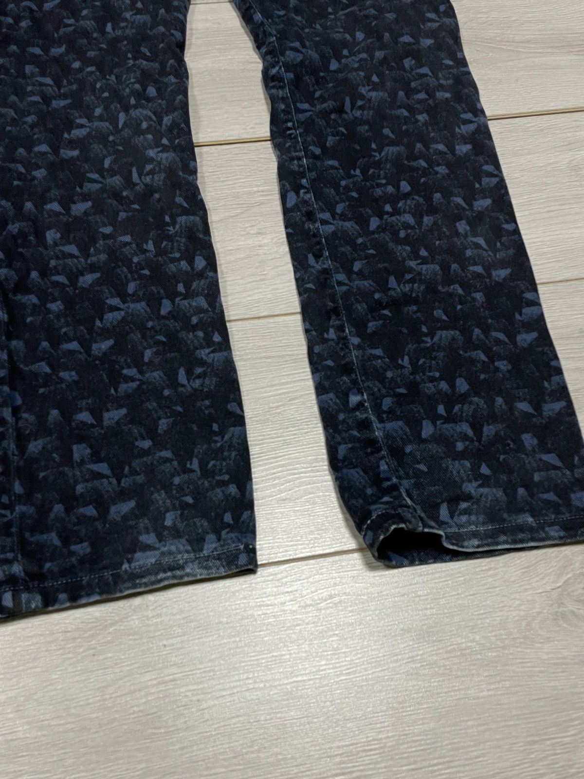 Versace Jeans Couture Versace jeans all over print medusa pattern denim pants Size US 34 / EU 50 - 10 Thumbnail
