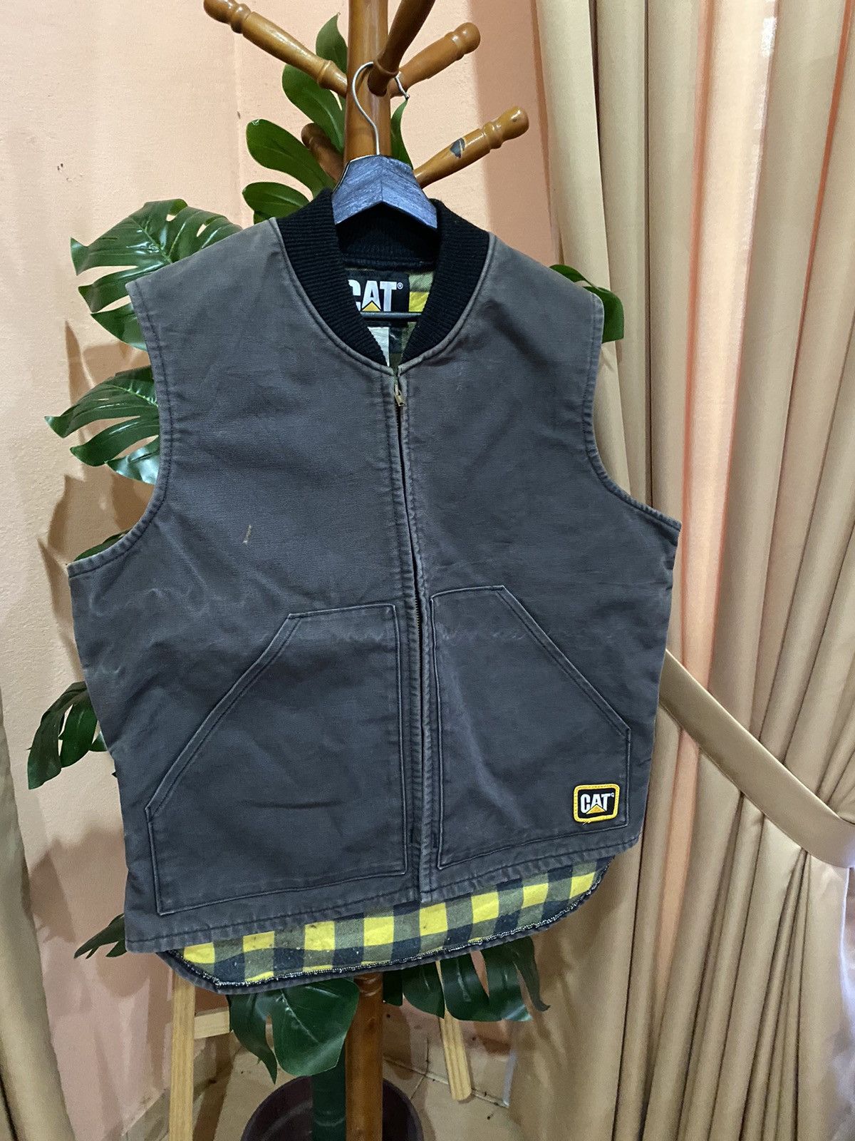 Caterpillar VINTAGE 90S RUGGED GREY HEAVY DUTY WORKWEAR VEST Size US L / EU 52-54 / 3 - 3 Thumbnail