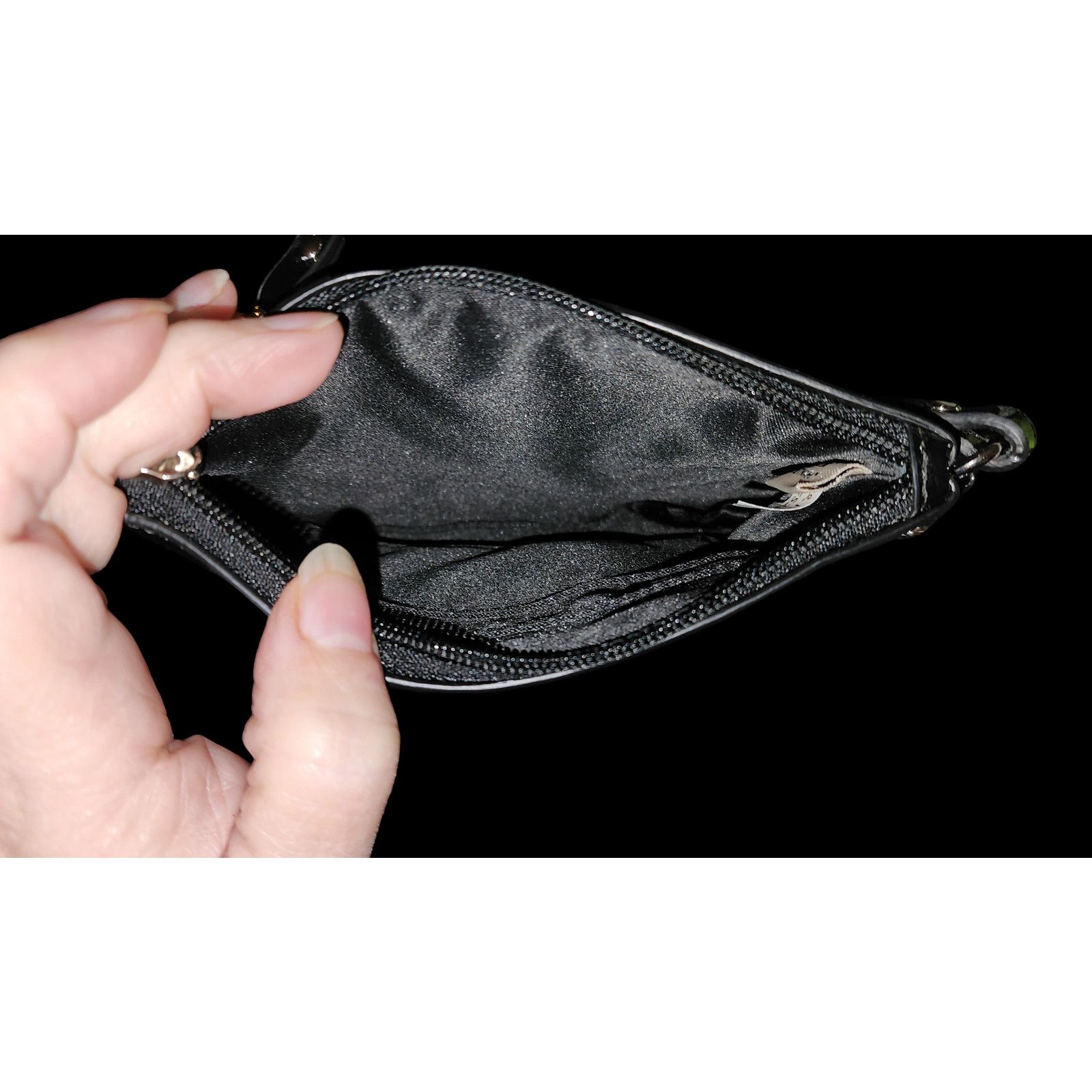 Coach COACH BLACK EMBOSSED PATENT F52282 SMALL WRISTLET PURSE Size ONE SIZE - 7 Thumbnail