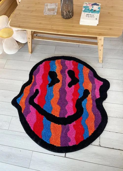 Carhartt × Handmade Twisted Smiling Plush Carpet Rug 80x80cm Size ONE SIZE - 4 Thumbnail