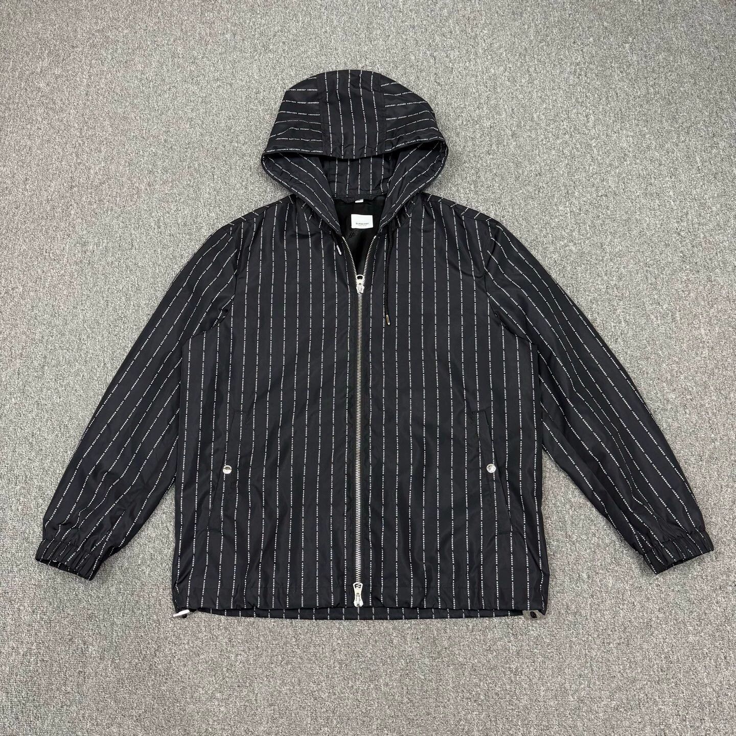 Burberry Burberry 23 SS Black All Over Logo Jacket Unused M Size US M / EU 48-50 / 2 - 2 Thumbnail