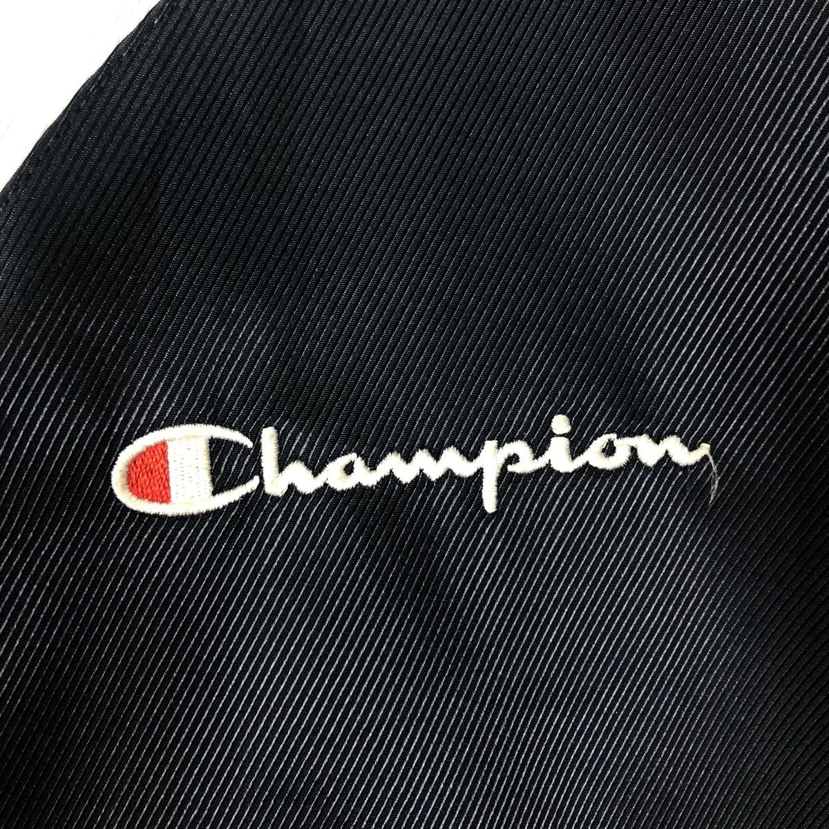 Champion × Japanese Brand × Vintage Vintage 90s Collection Champion Long Jacket Big Logo Size US L / EU 52-54 / 3 - 17 Thumbnail