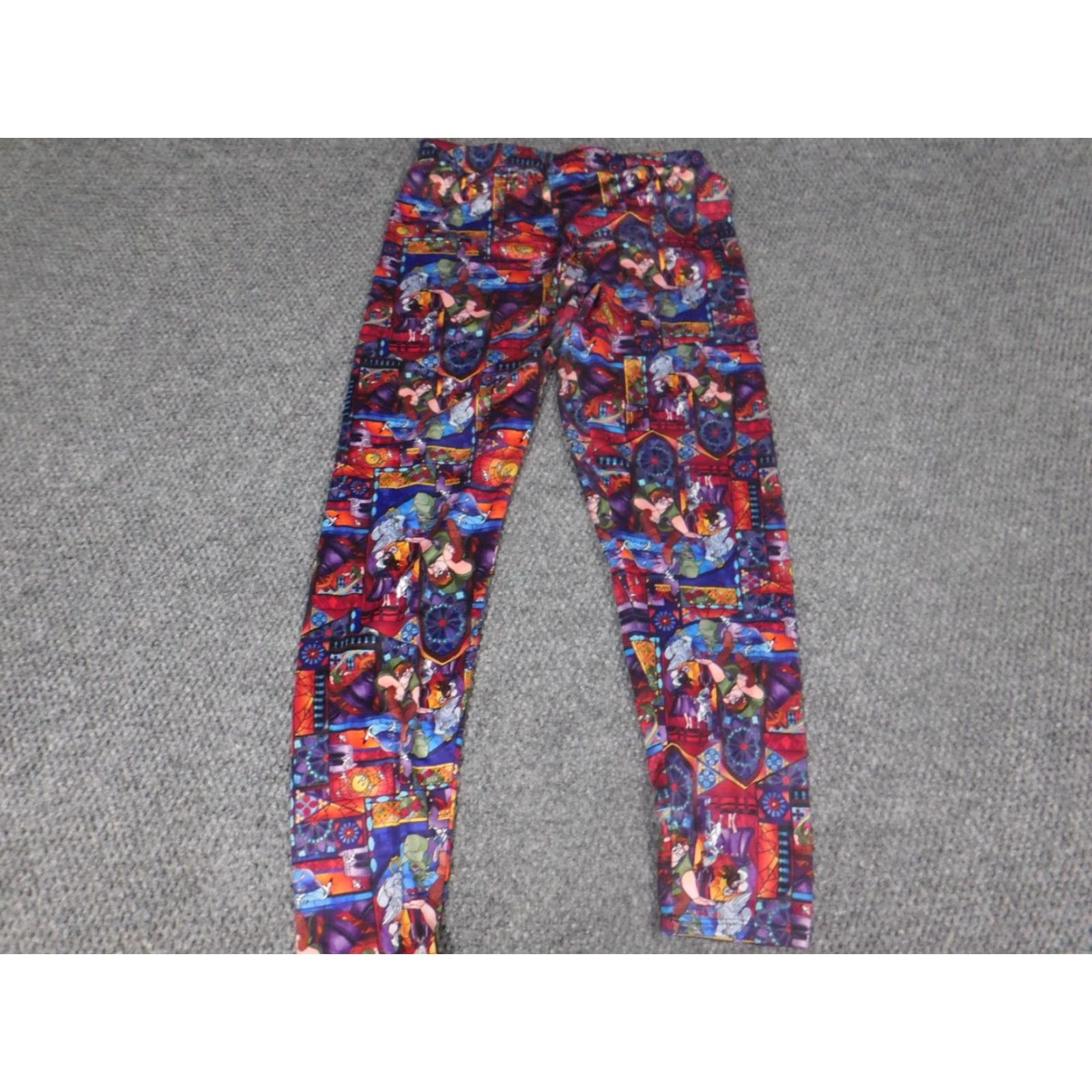 Disney Disney Womens Pajama Pants Small Purple Classic 90s Movies Regular Cotton Rayon Geometric Disney Theme Classic Cami Pajama Pants Womens Girl? Size 28" / US 6 / IT 42 - 7 Thumbnail
