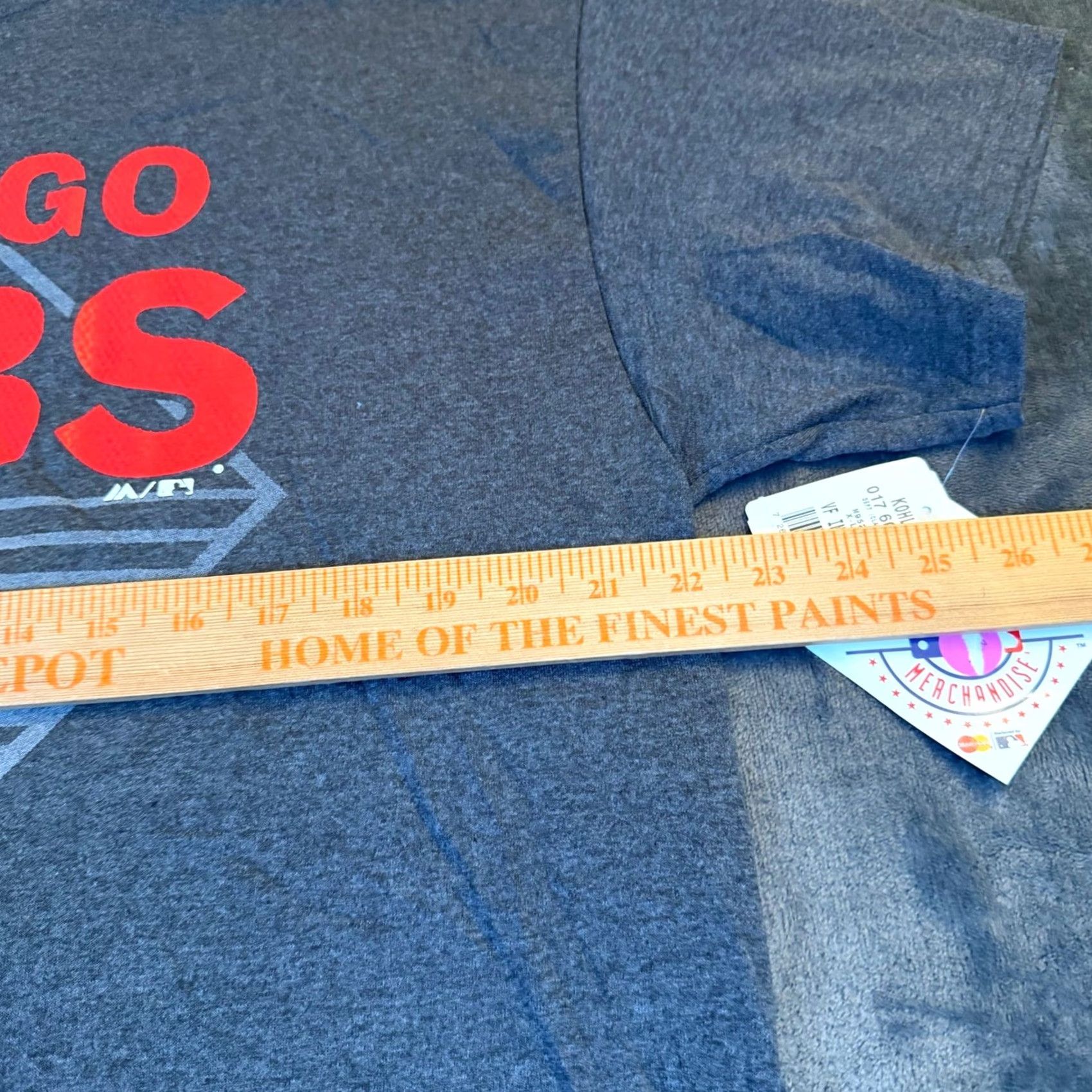 Vintage Majestic Chicago Cubs T Shirt Gray Baseball Graphic Tee Mens XL NWT Size US XL / EU 56 / 4 - 6 Thumbnail