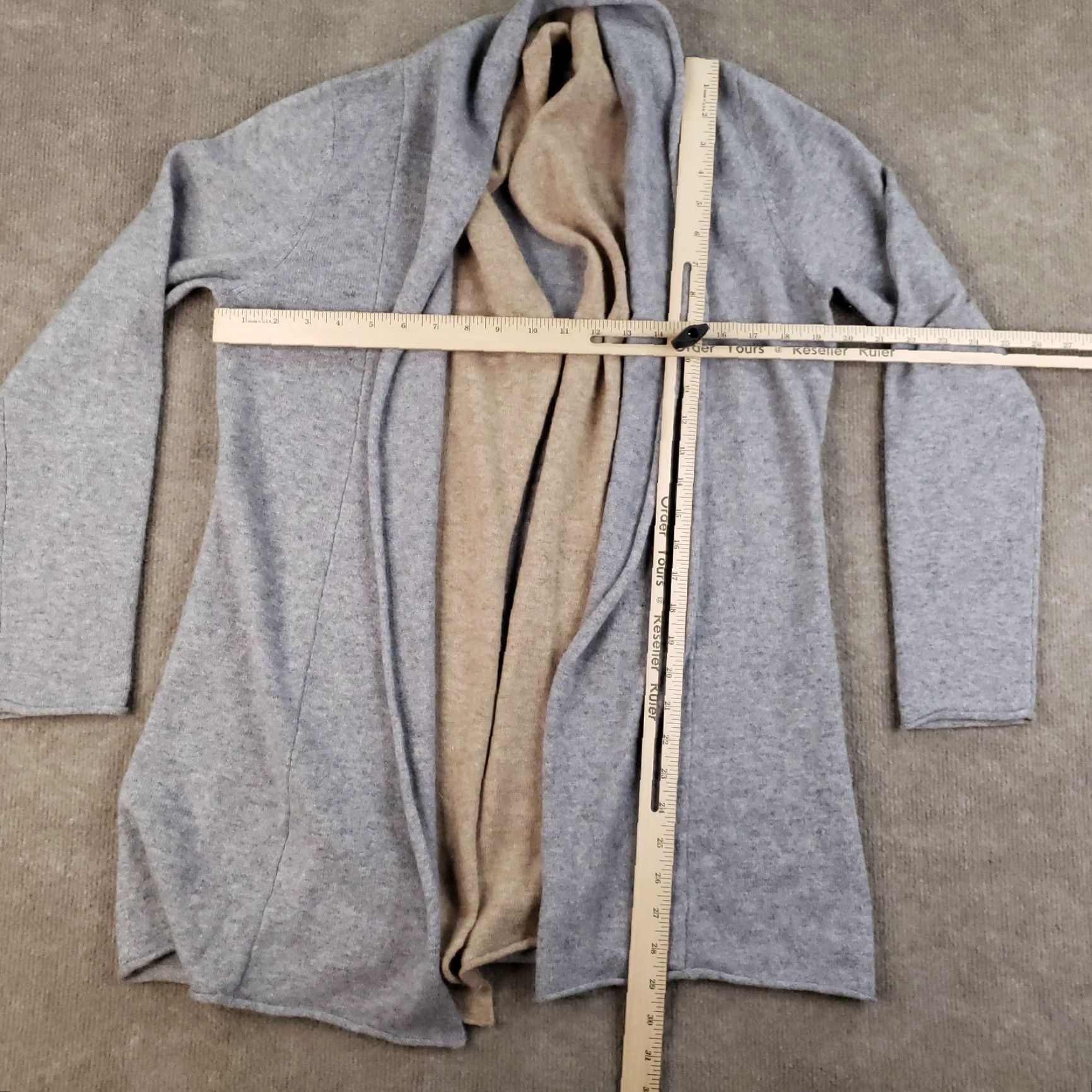 Neiman Marcus Neiman Marcus Cashmere Cardigan Sweater Womens Medium Gray Lightweight Open Front Classic Size M / US 6-8 / IT 42-44 - 2 Thumbnail