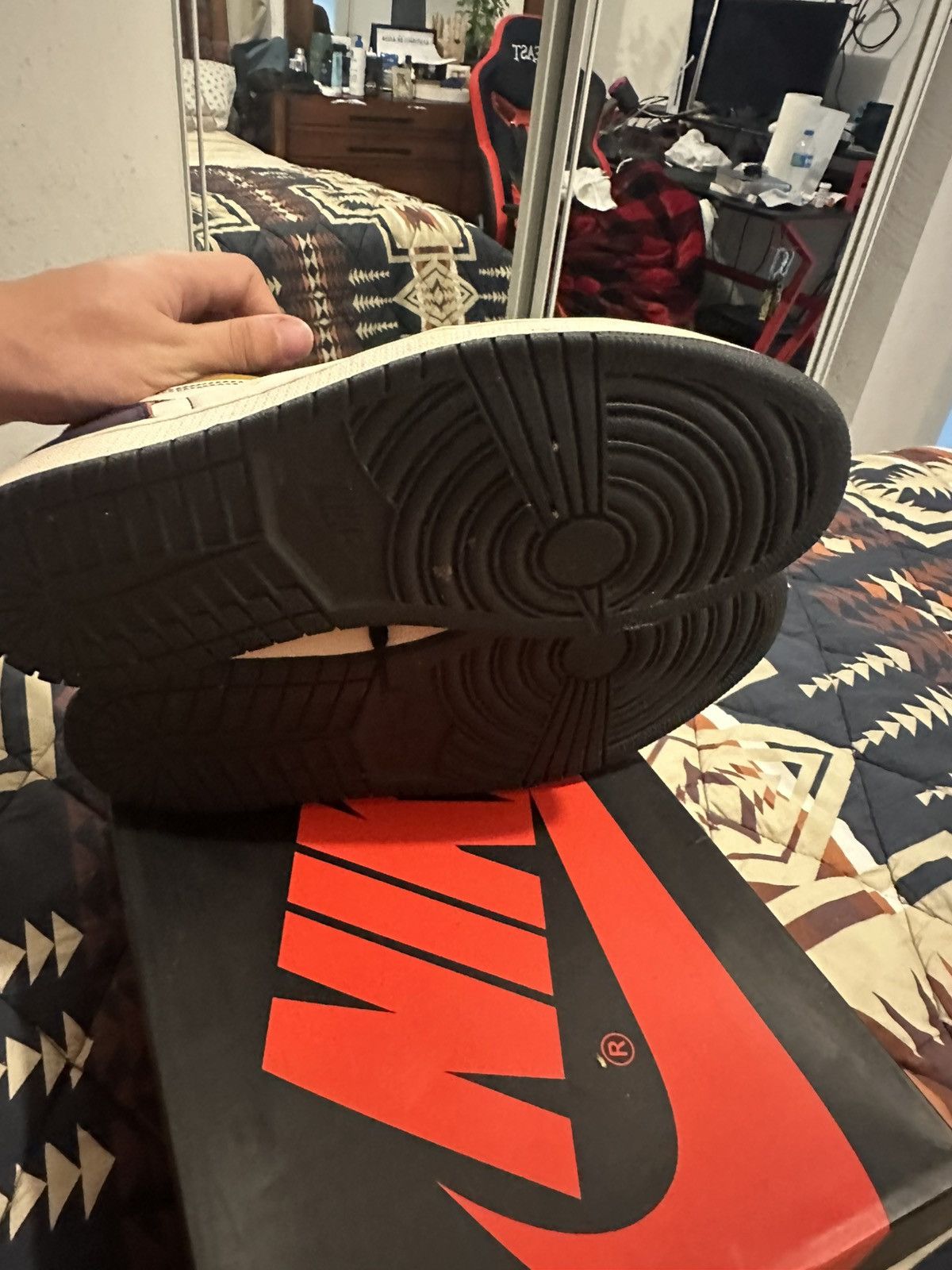 Jordan Brand Jordan 1 Sb LA to CHI Size US 12 / EU 45 - 5 Thumbnail