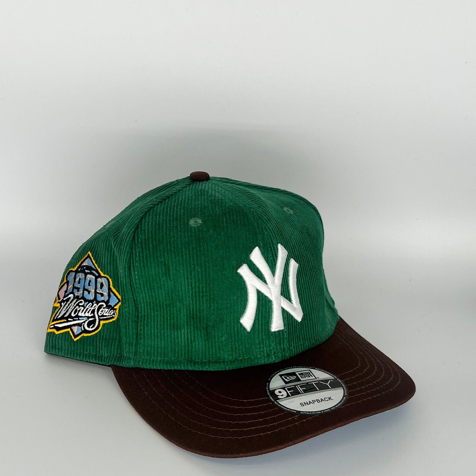 New Era Green Brown New York Yankees 1999 World Series New Era MLB Size ONE SIZE - 1 Thumbnail