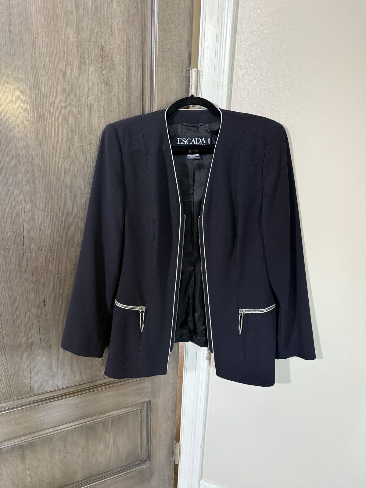 Escada × Vintage Escada Margaretha Ley Blazer Size M / US 6-8 / IT 42-44 - 1 Thumbnail