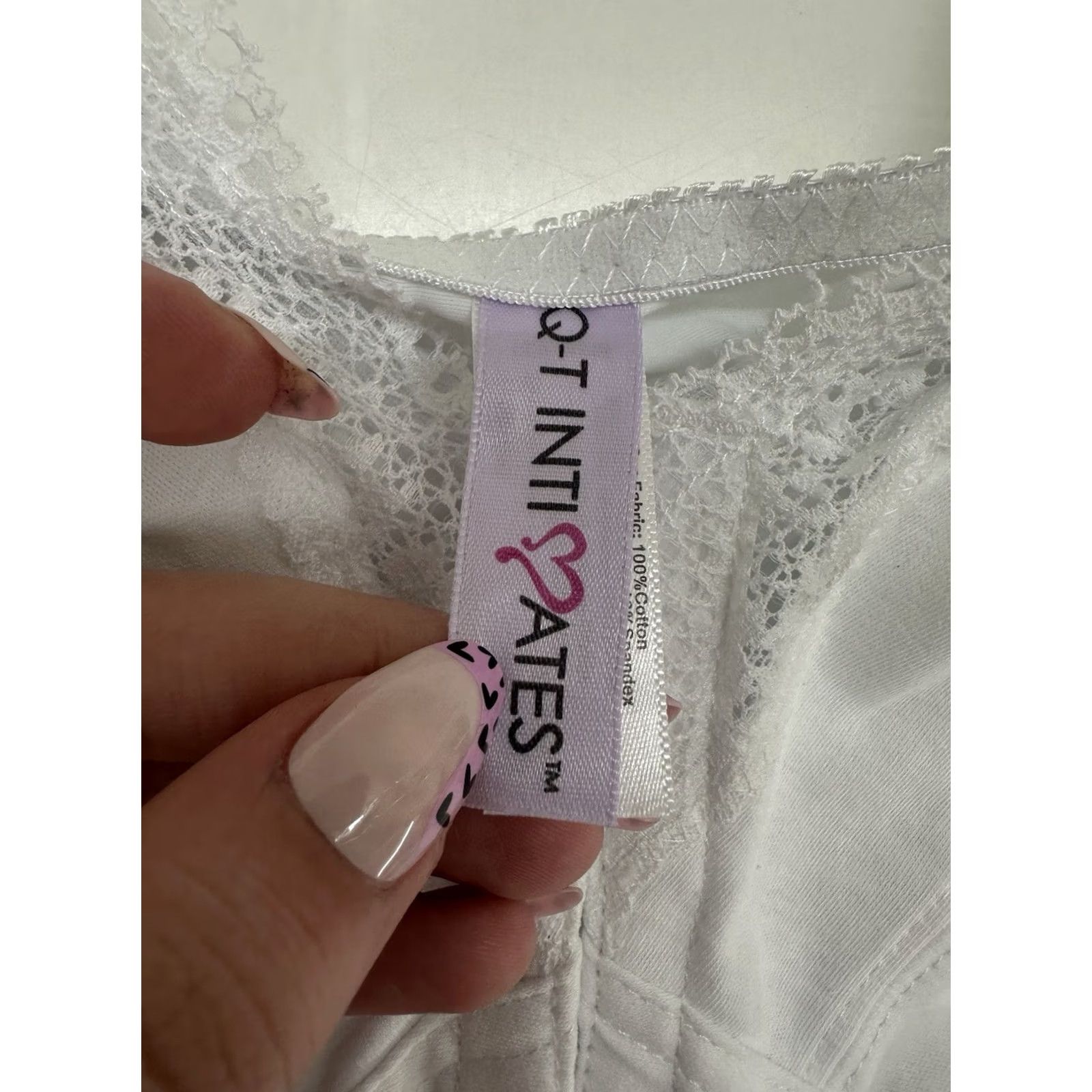 Vintage Q-T Intimates Bra 48D White Front Closure 3083 NWTs Women's Size 48D Cup D Women Size ONE SIZE - 4 Thumbnail