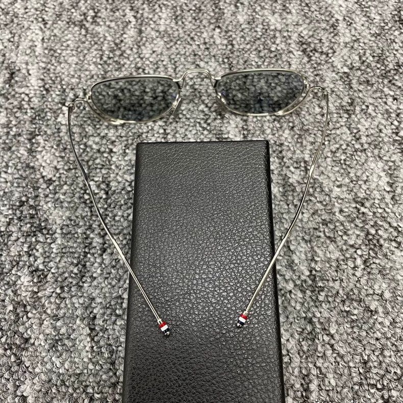 Thom Browne THOM BROWNE S913 Sunglasses Planar Glasses 2502-Nextarrow Size ONE SIZE - 3 Thumbnail