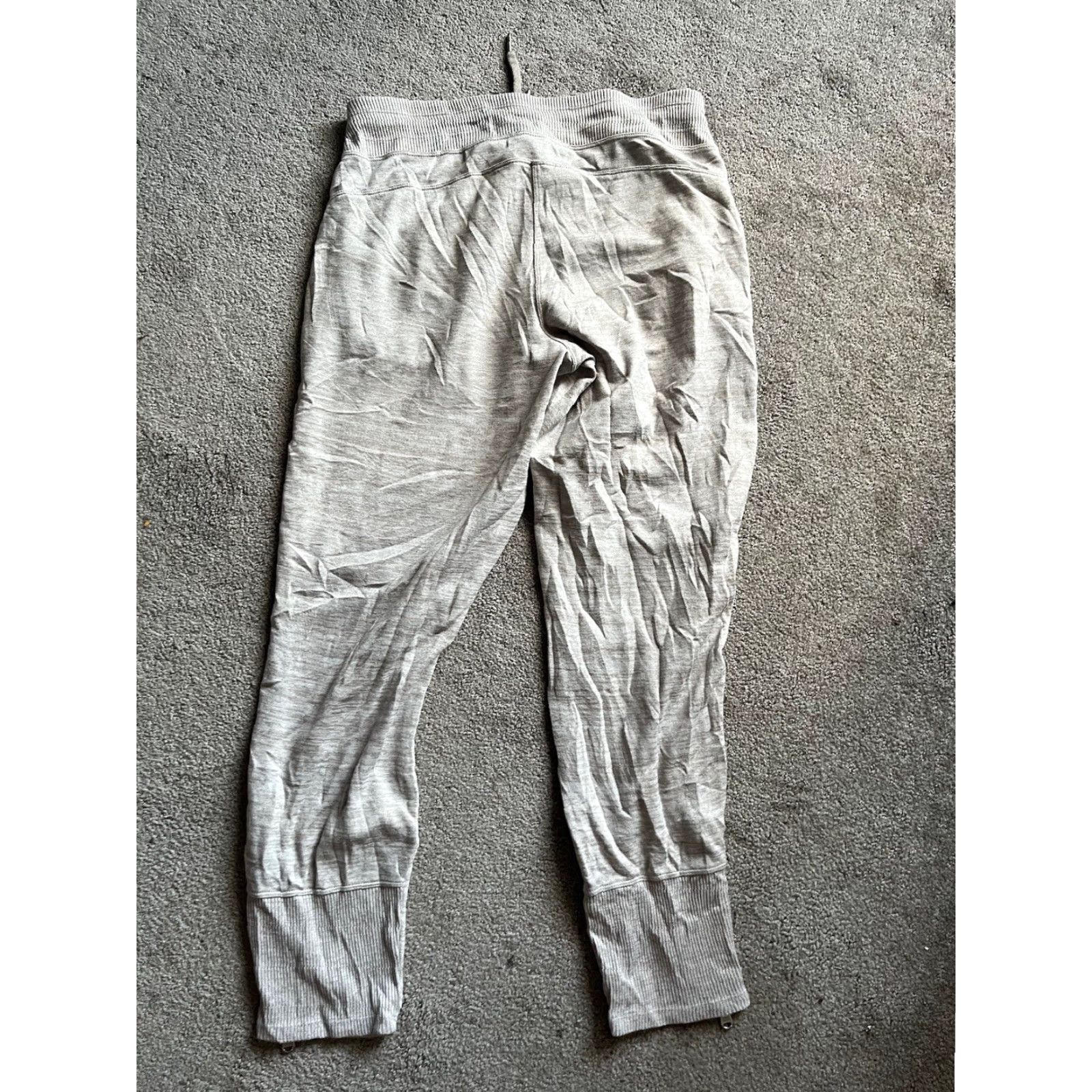 Calvin Klein Calvin Klein Performance Pants Sweatpants Medium Gray Ankle Zip Pockets Women Regular Size M Activewear Size 32" / US 10 / IT 46 - 3 Thumbnail