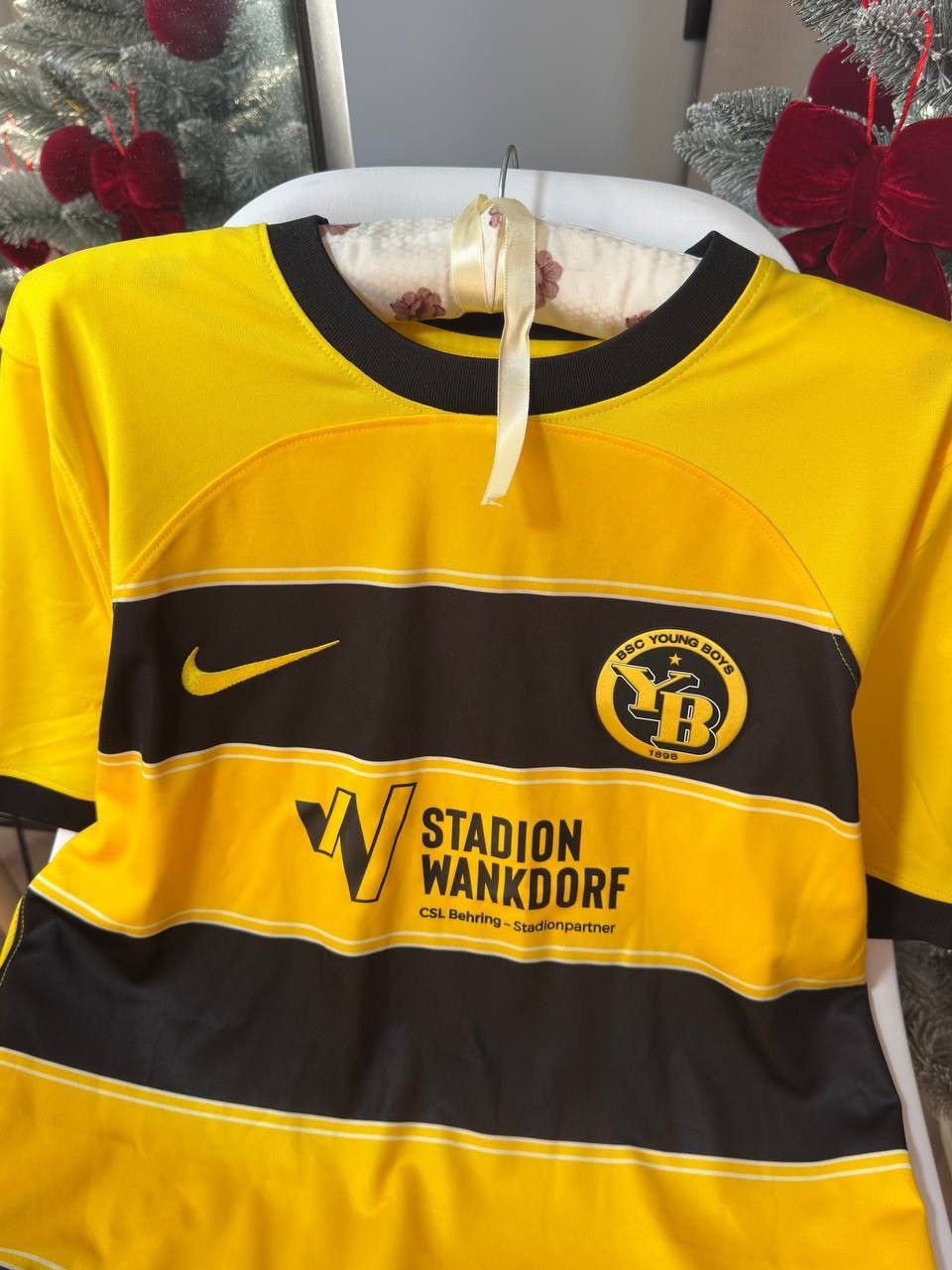 Nike Nike BSC Young Boys Home Shirt Jersey M Wankdorf Stadium Size US L / EU 52-54 / 3 - 2 Thumbnail