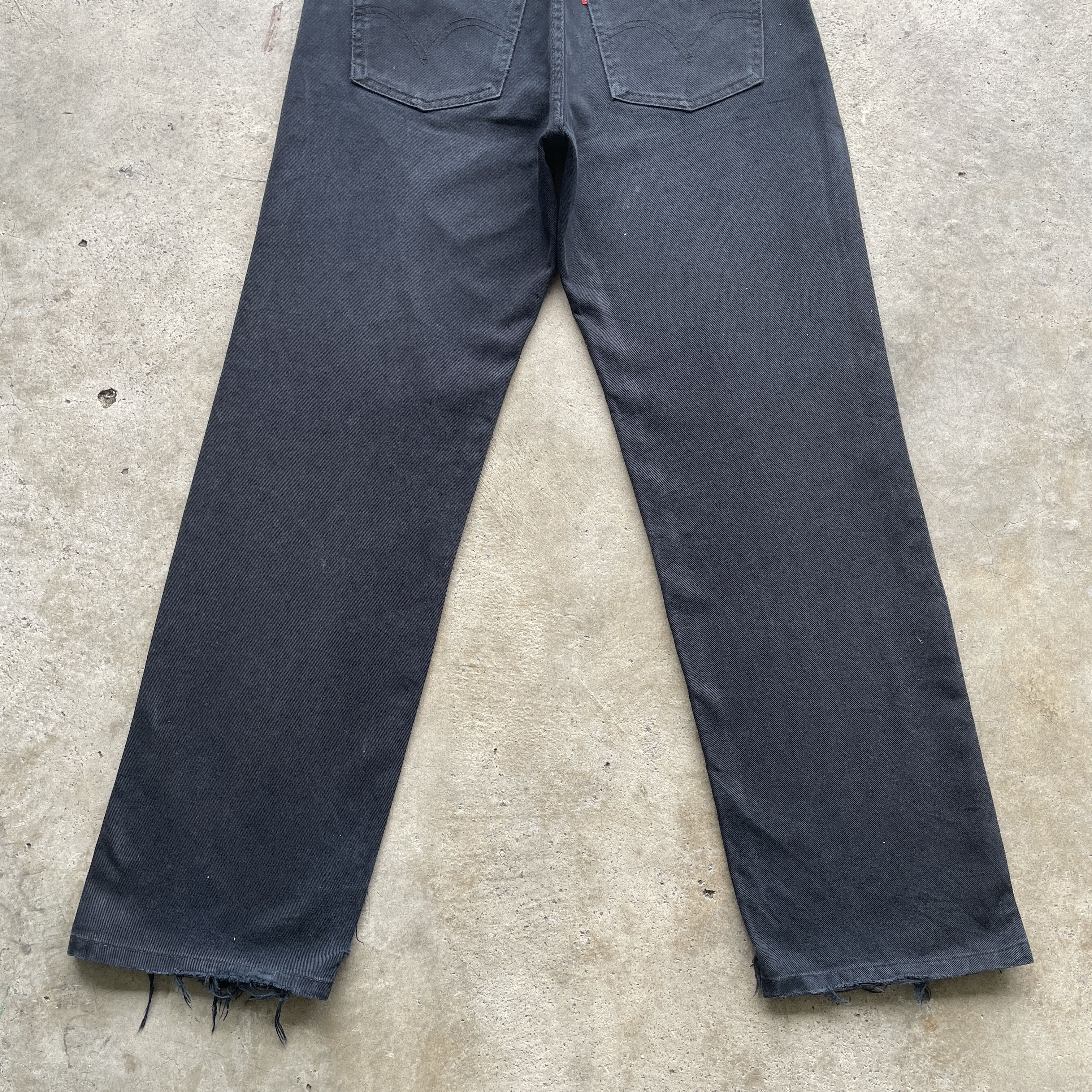 Levi's × Vintage VINTAGE LEVI’S 502 FADED DENIM DISTRESSED BLACK JEANS PANTS Size US 32 / EU 48 - 13 Thumbnail