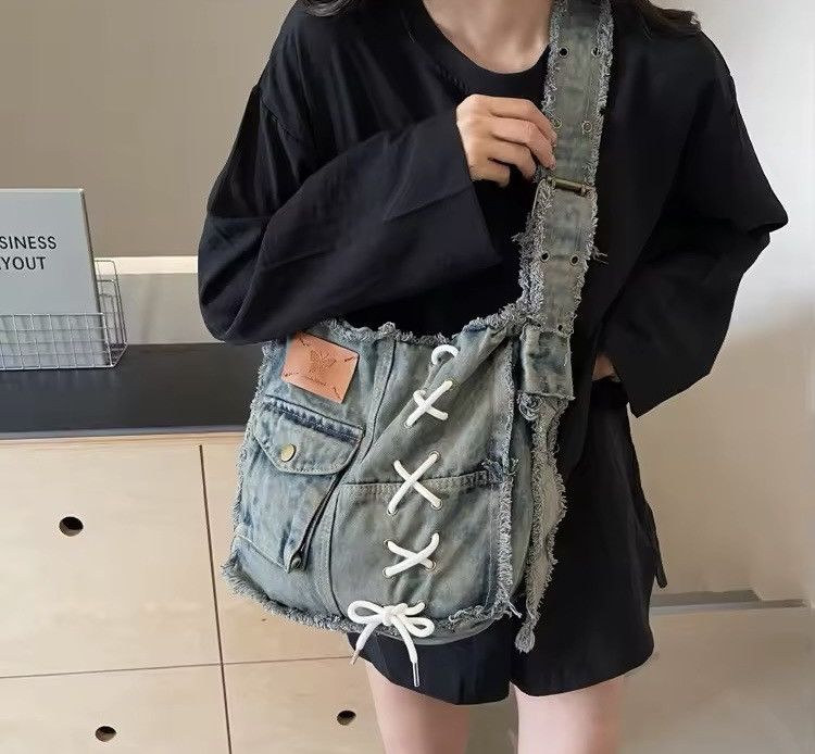 Japanese Brand Washed Denim Shoulder Bag Size ONE SIZE - 1 Thumbnail