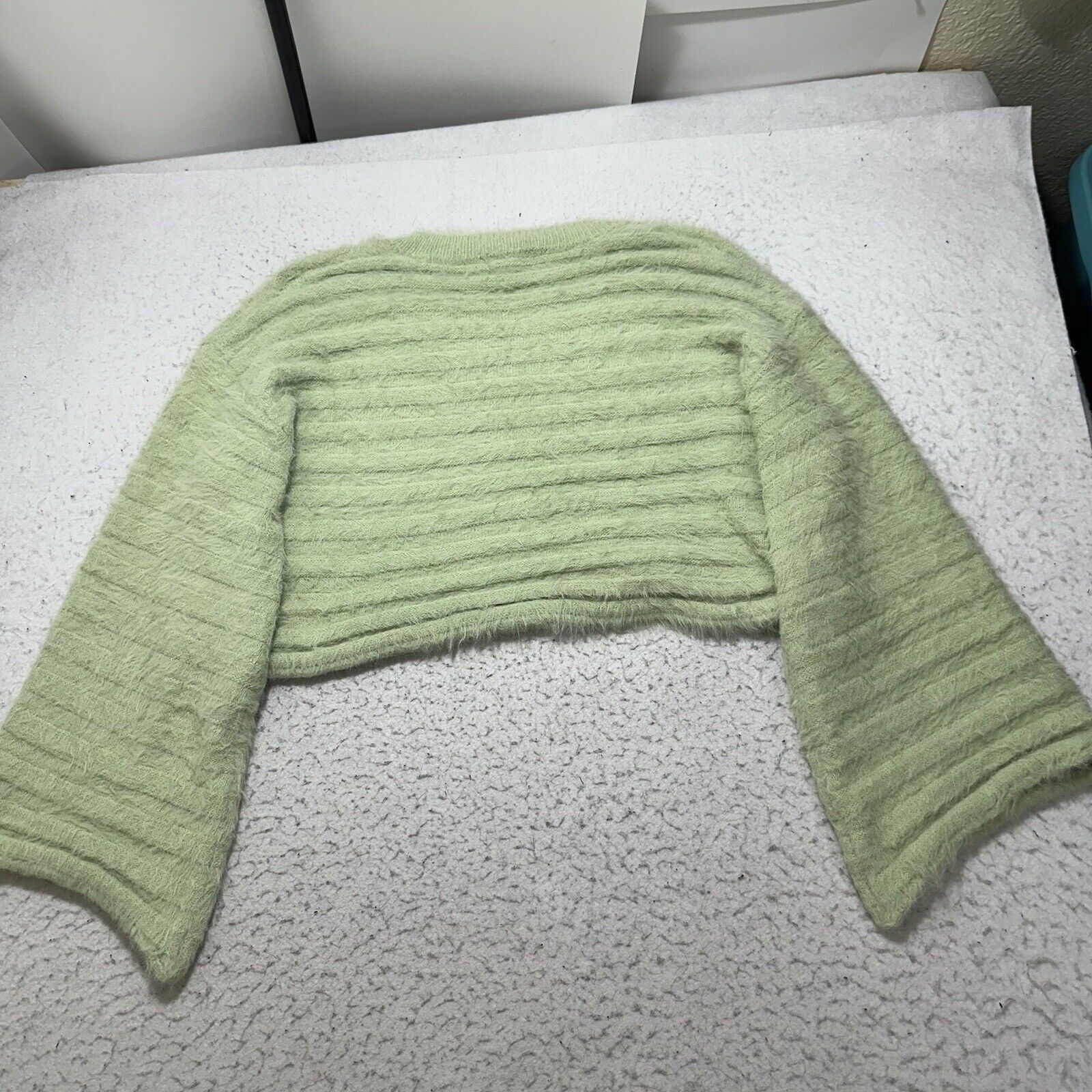 Forever 21 Forever 21 Large Oversized Cropped Sweater Fuzzy Mint Green Size L / US 10 / IT 46 - 8 Thumbnail