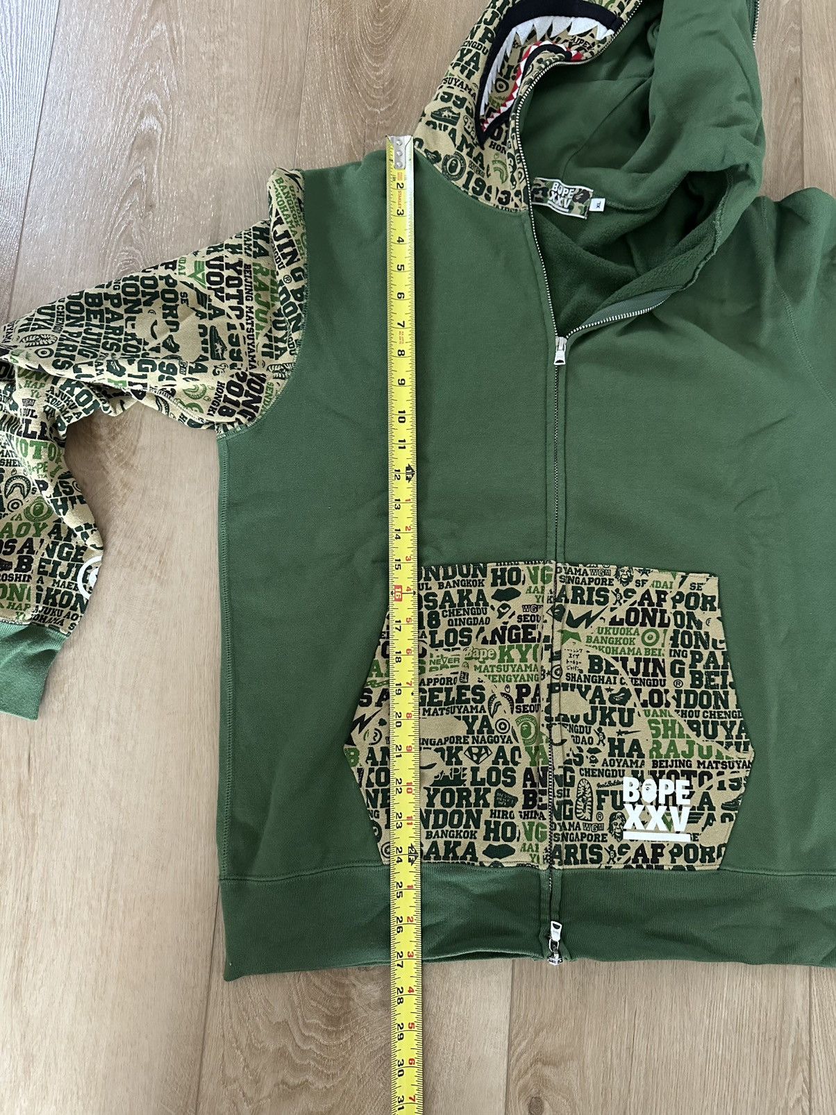 Bape Bape 25th Anniversary City Camo Full Zip Shark Hoodie. Size US XL / EU 56 / 4 - 8 Thumbnail
