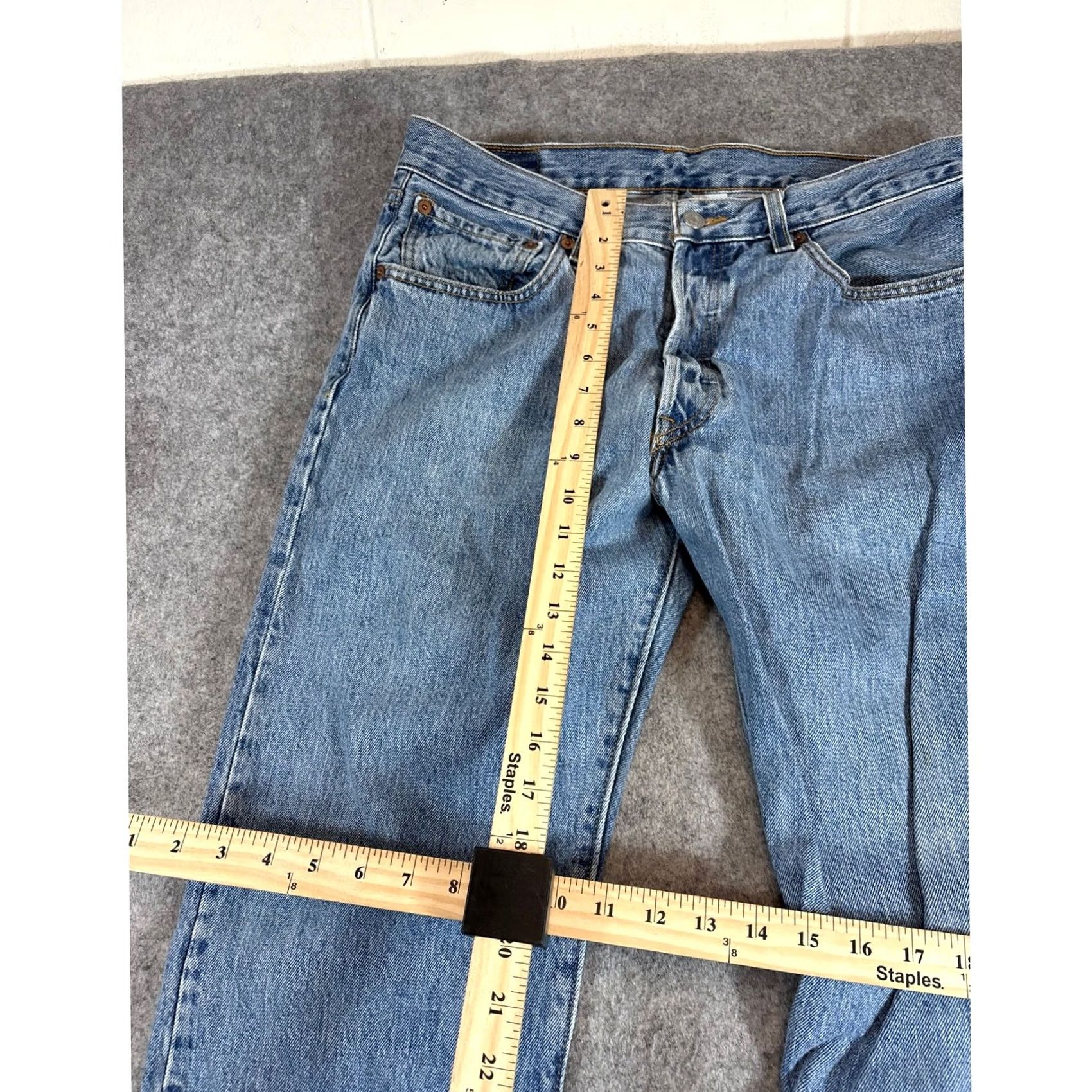 Levi's VINTAGE Levi's 501 Denim Straight Jeans Mens 33x30 Blue Cotton Faded USA Jeans Mens 33x30 Blue Cotton Faded USA Size US 33 - 7 Thumbnail
