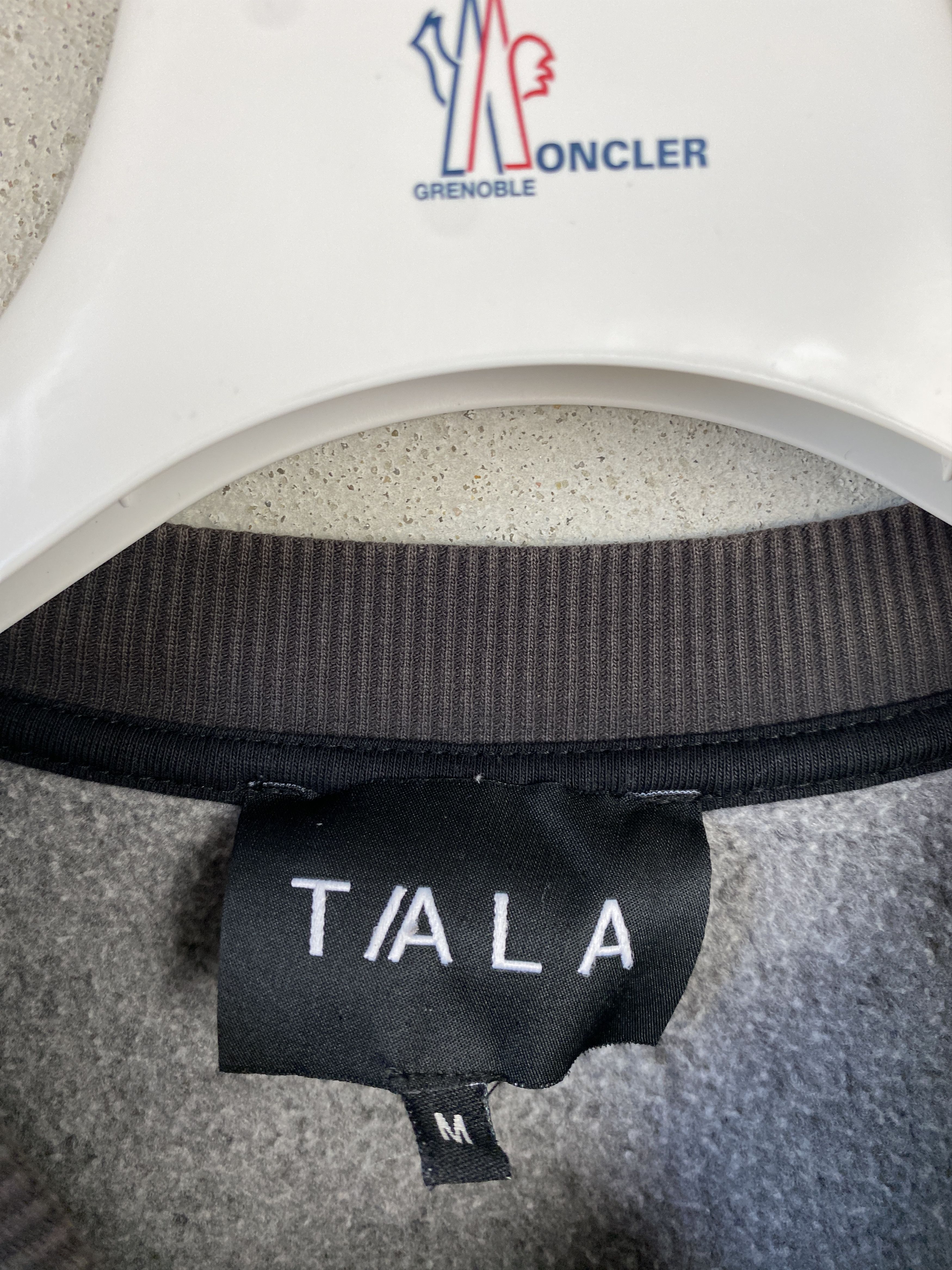 Other T/ALA TALA sweatshirt crewneck small logo casual Size L / US 10 / IT 46 - 3 Thumbnail