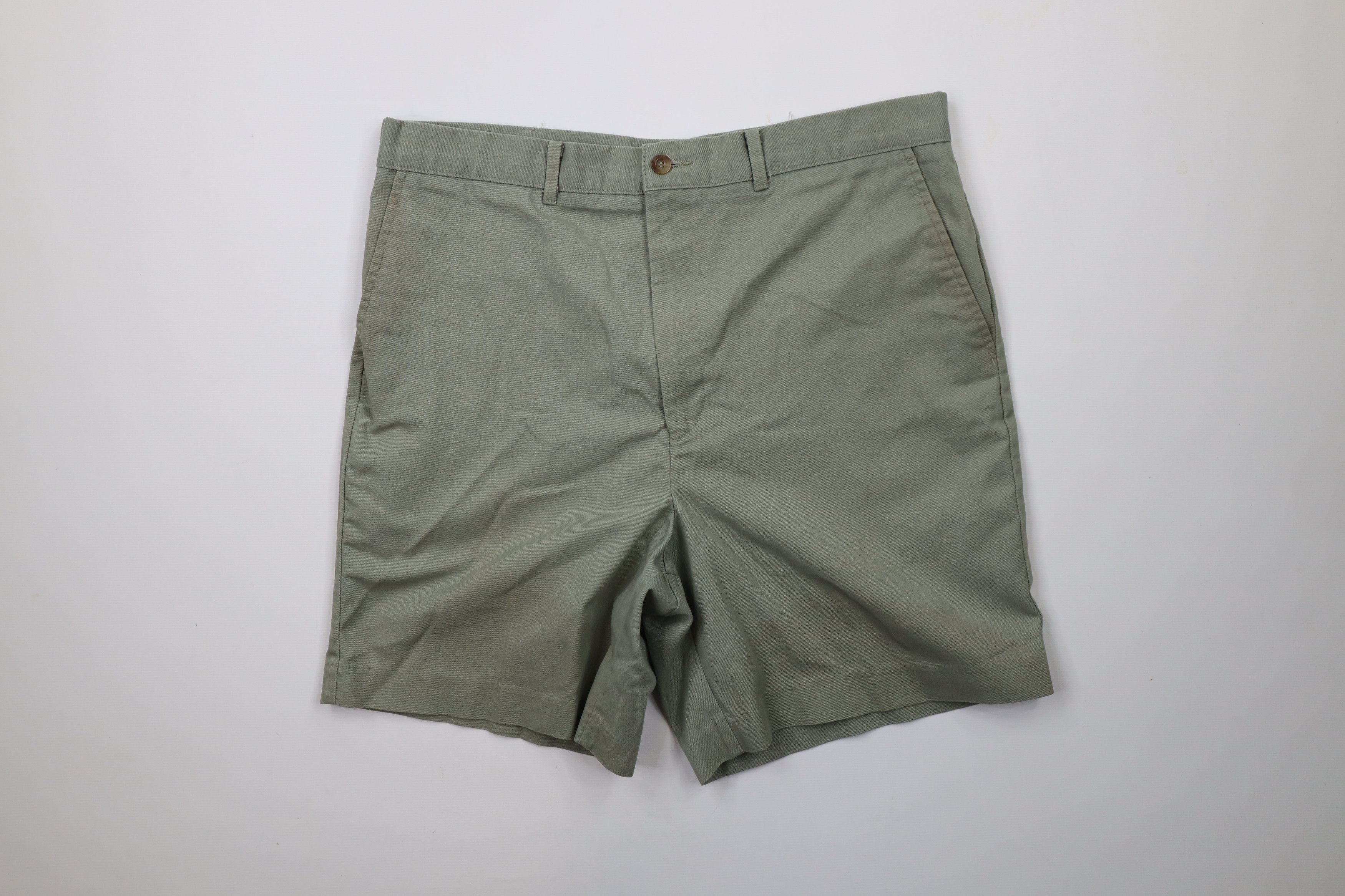 Vintage Vintage 90s Streetwear Blank Above Knee Chino Shorts Green Size US 34 / EU 50 - 1 Thumbnail