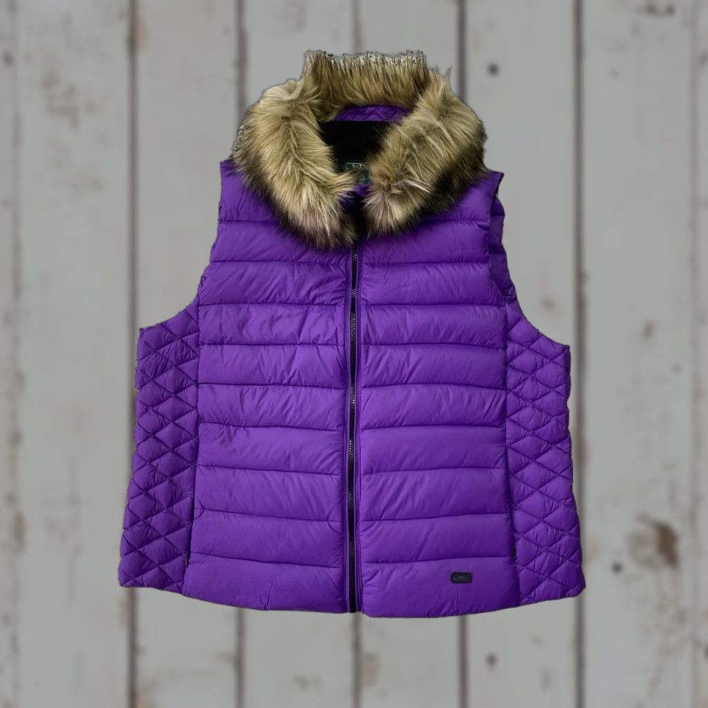 Ralph Lauren Lauren Ralph Lauren Winter Purple Quilted Vest Faux Fur Collar 2XL Vest Women Quilted Collared Softshell Polyester Lining Faux Fur Winter Casual Size XXL / US 16-18 / IT 52-54 - 1 Thumbnail