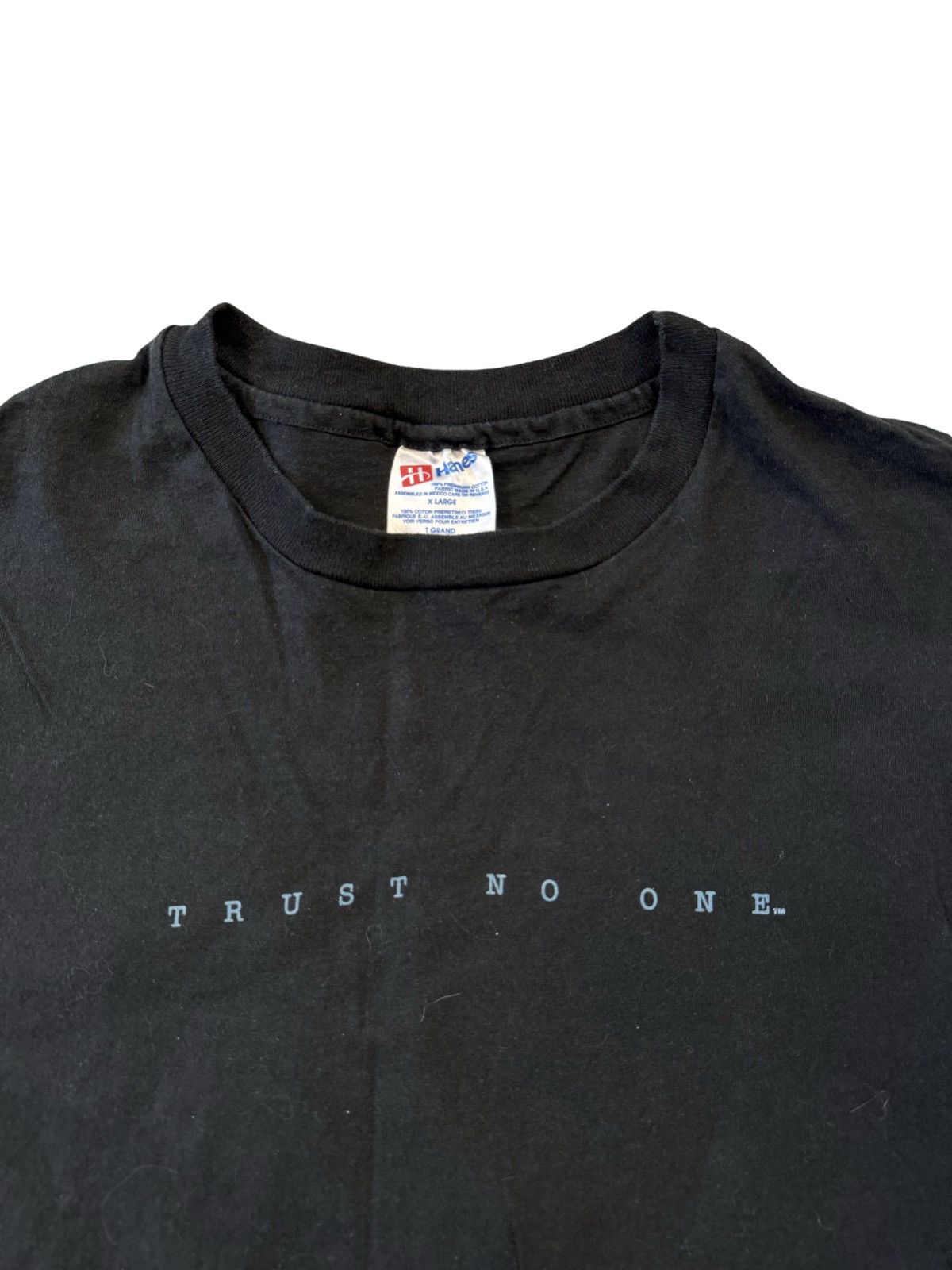 Vintage 🔥Vintage 1995 X-Files Trust No One Stanley Desantis T shirt Size US L / EU 52-54 / 3 - 8 Thumbnail