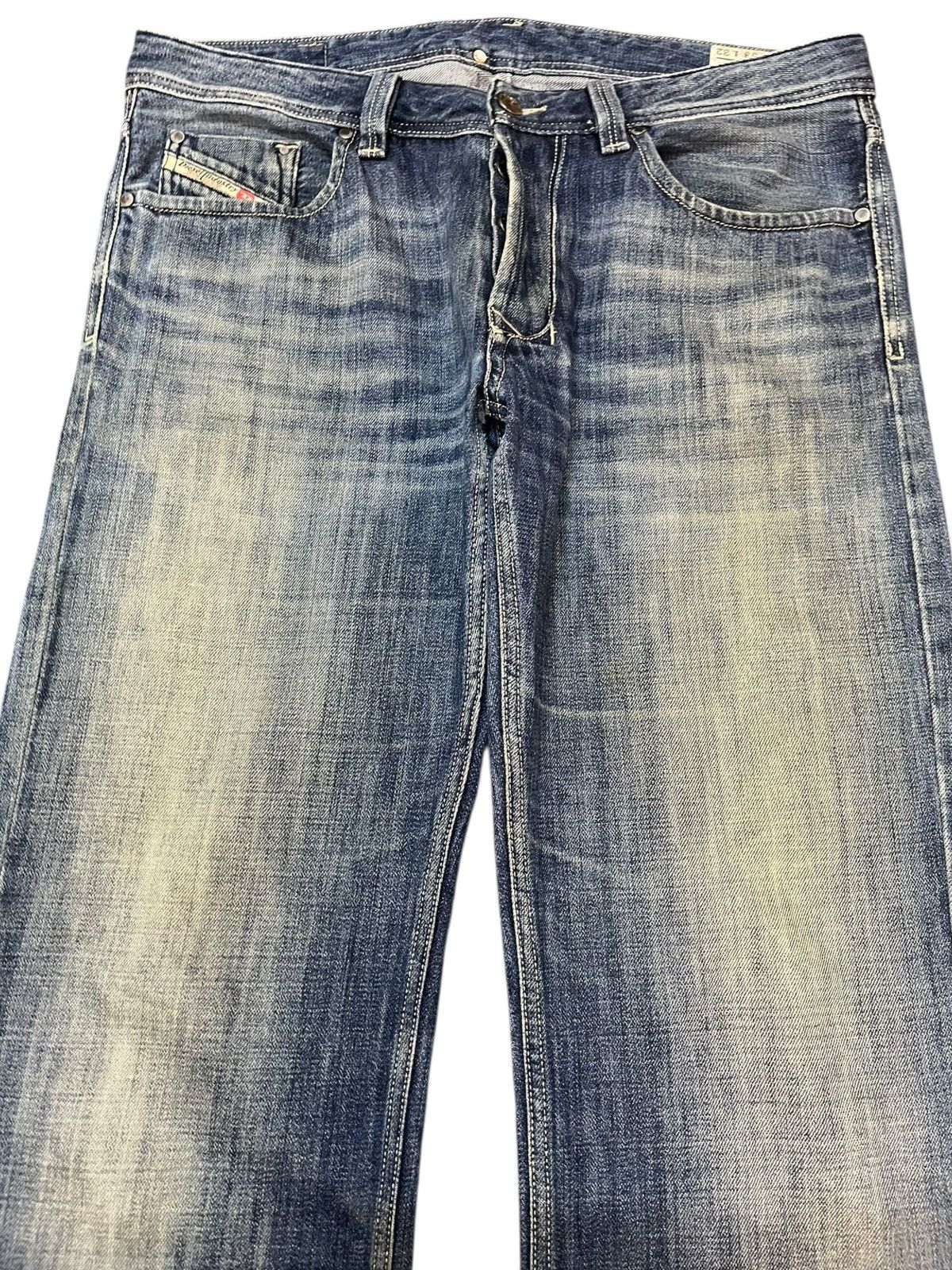 Diesel × Diesel Black Gold Vintage Diesel Larkee Mudwash Faded Denim Size US 35 - 2 Thumbnail