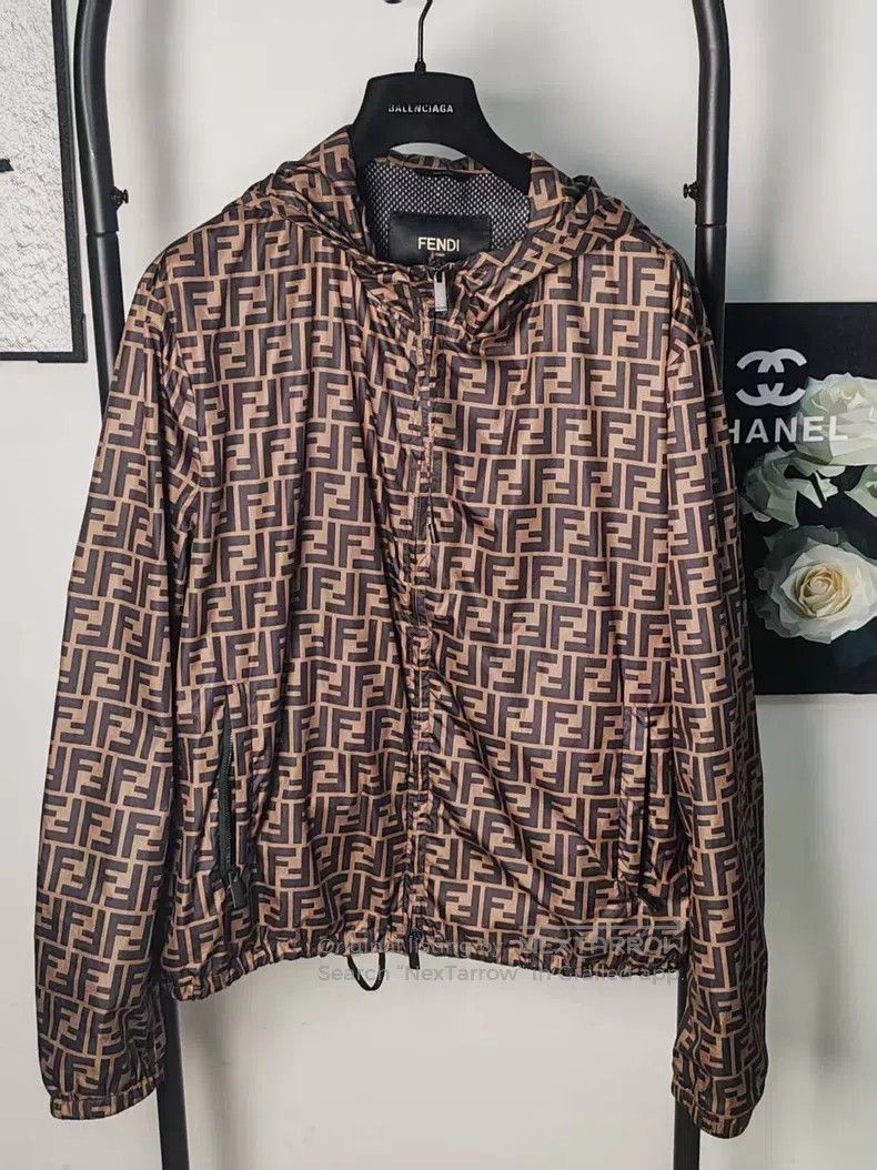 Fendi Fendi Printed Windbreaker Jacket Size US M / EU 48-50 / 2 - 1 Thumbnail