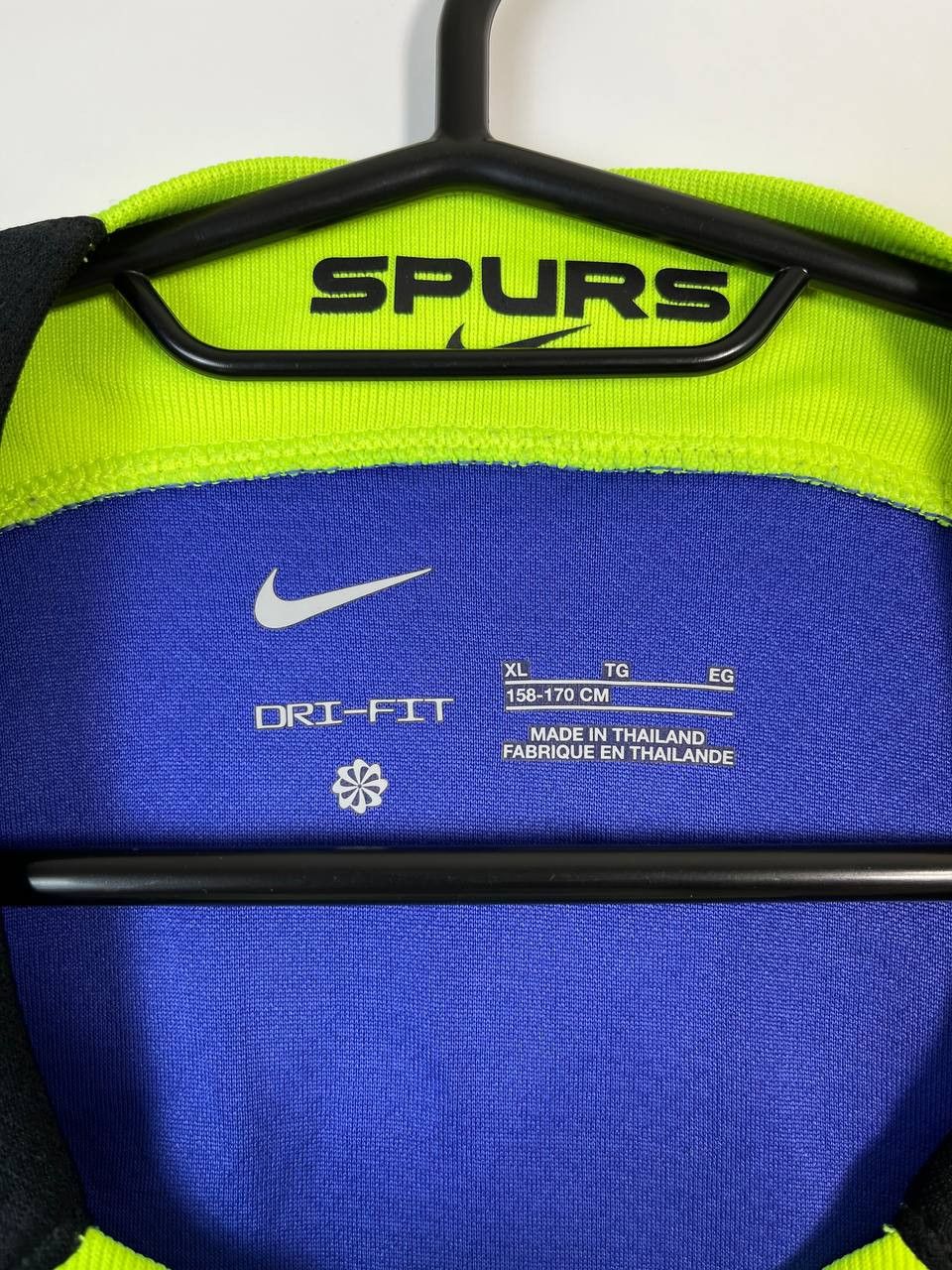 Nike TOTTENHAM HOTSPUR 2022-23 AWAY SHIRT NIKE HOJBJERG #5 Size S Size US S / EU 44-46 / 1 - 2 Thumbnail
