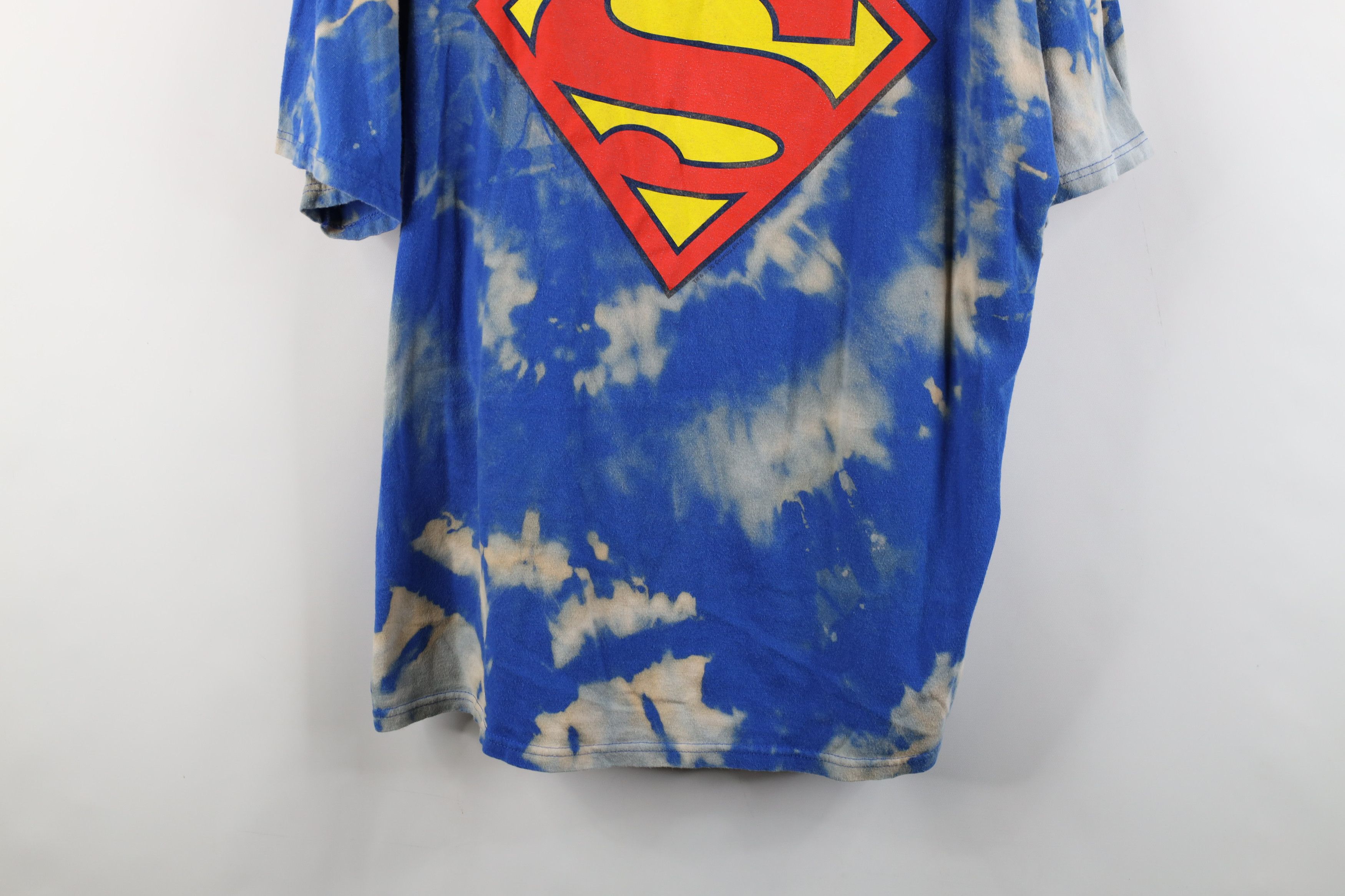 Vintage Vintage 90s DC Comics Superman Crest Short Sleeve T-Shirt Size US XL / EU 56 / 4 - 3 Thumbnail