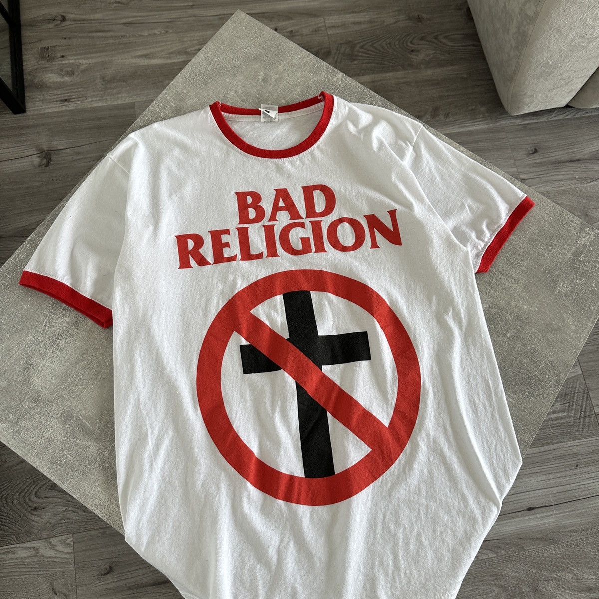 Band Tees Vintage 00s Bad Religion band tee punk rock y2k hype og M Size US M / EU 48-50 / 2 - 3 Thumbnail