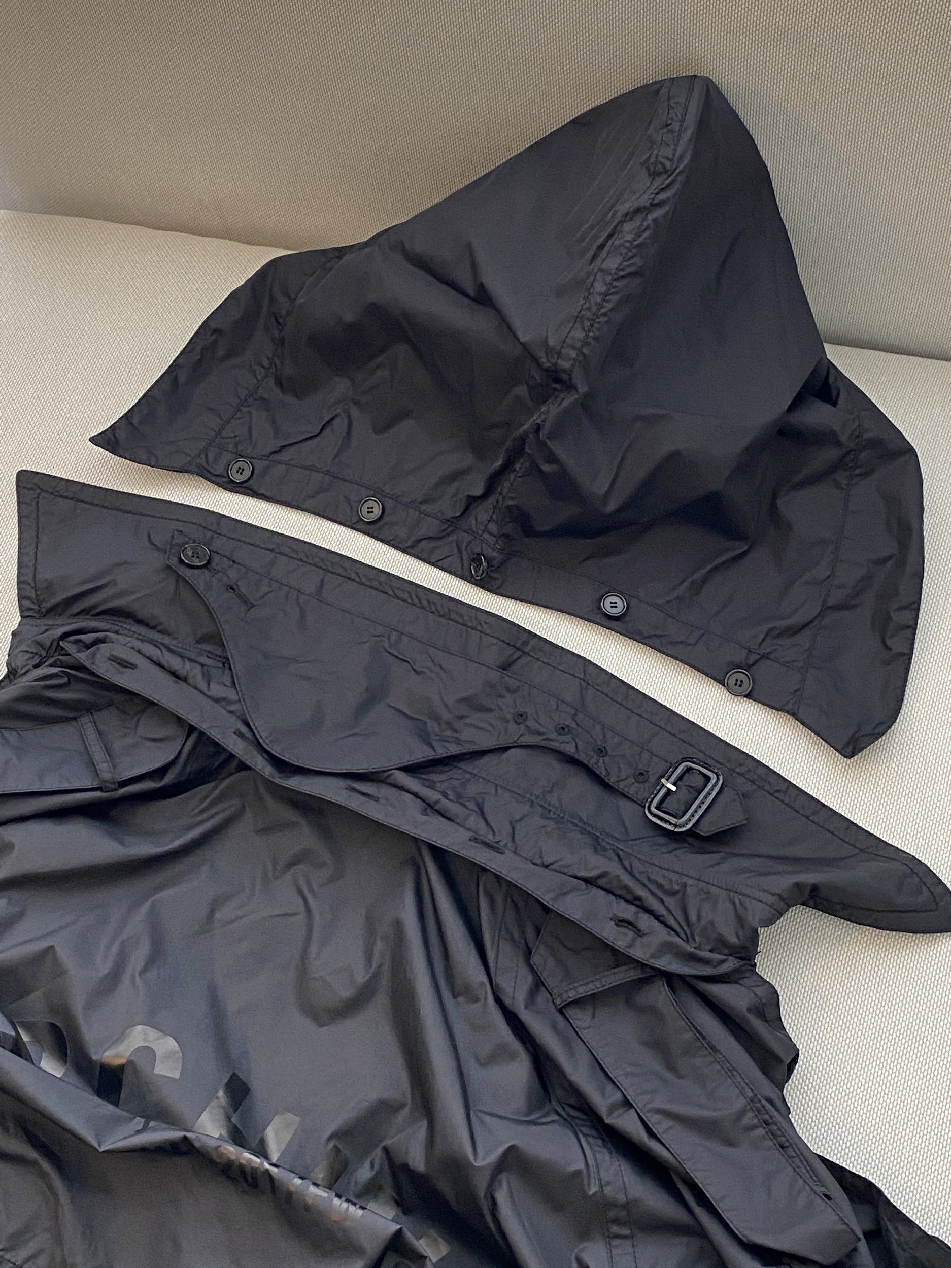 Juun.J Oversized rain coat black Size US M / EU 48-50 / 2 - 6 Thumbnail