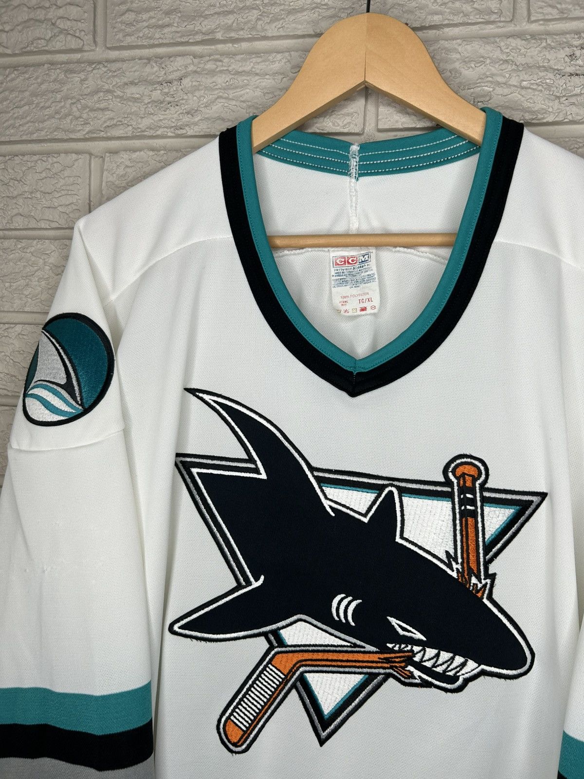 Ccm Vintage CCM San Jose Sharks Jersey Size US XL / EU 56 / 4 - 6 Thumbnail