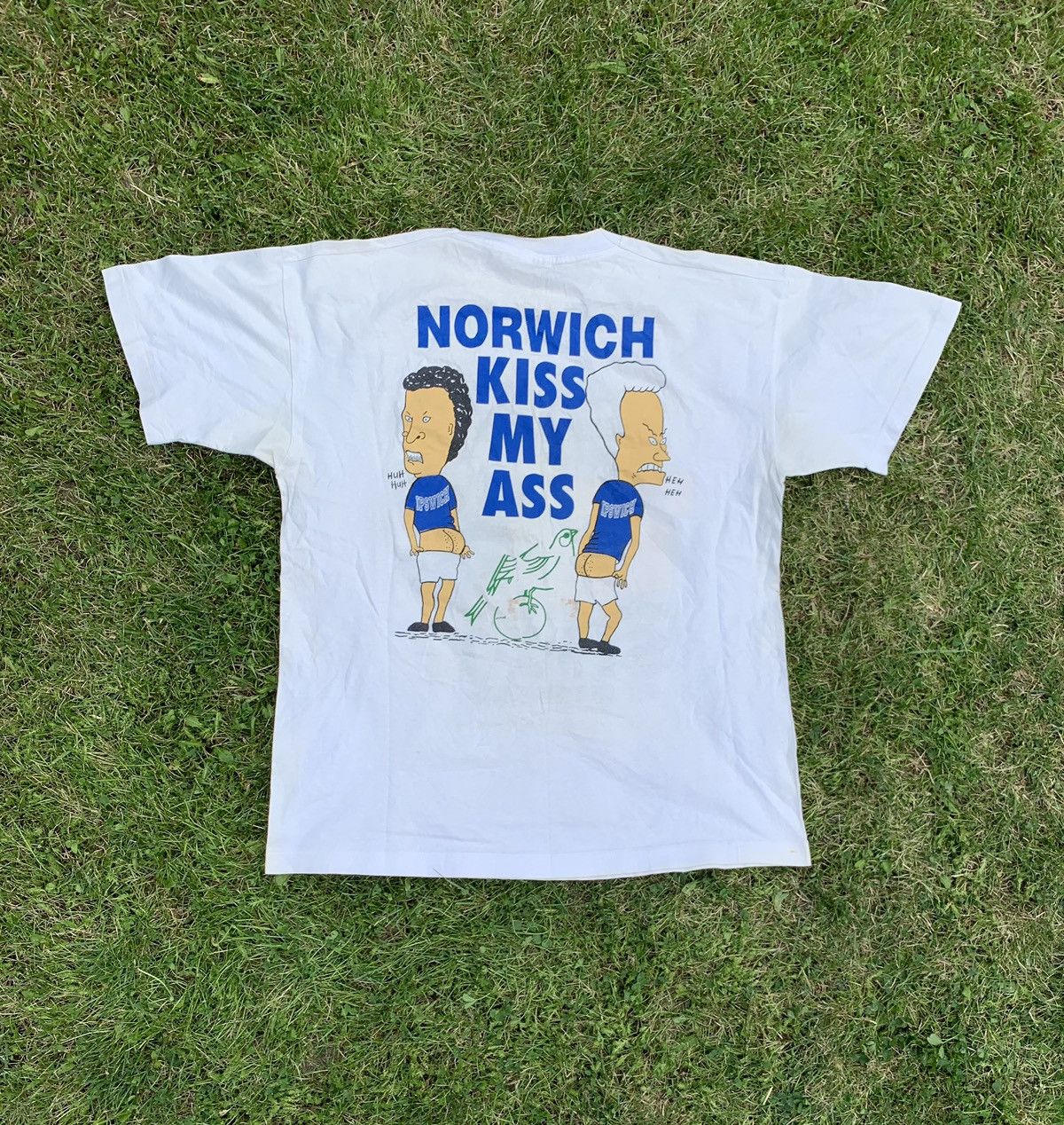 Vintage Vintage 90s Beavis and Butthead Ipswich Norwich Kiss my Ass Size US XL / EU 56 / 4 - 1 Thumbnail