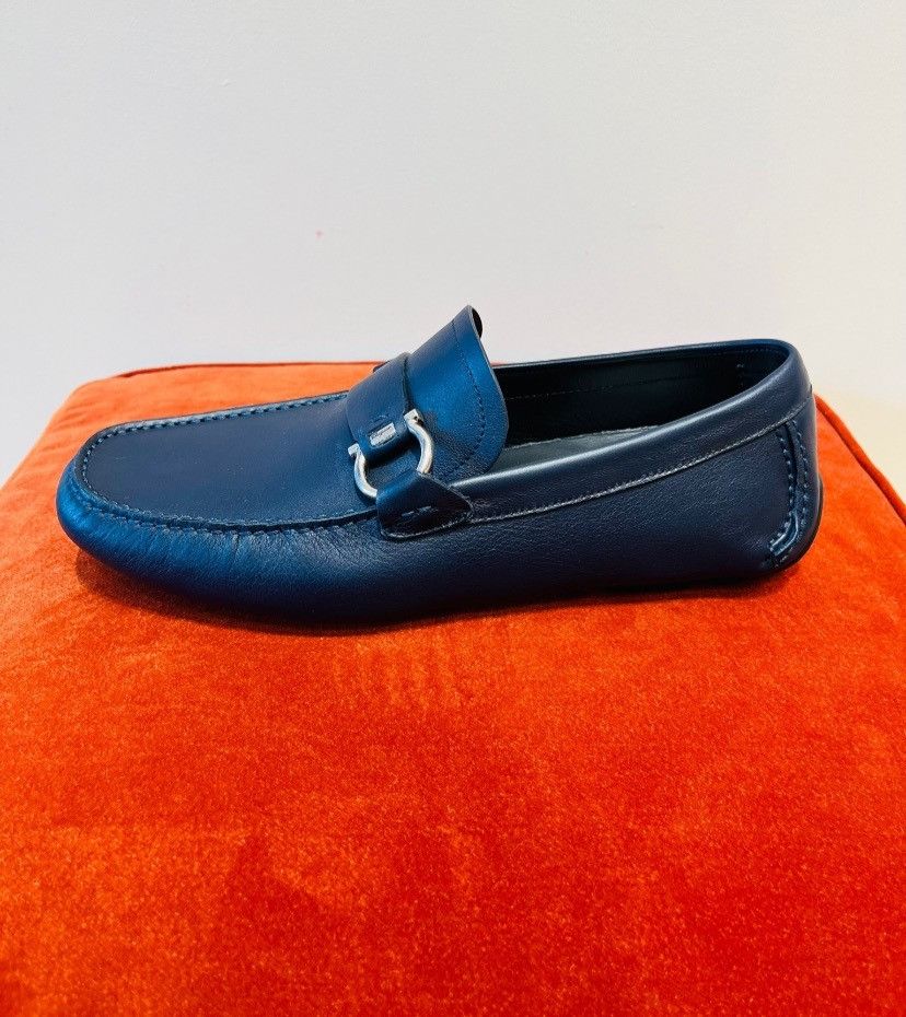 Salvatore Ferragamo o1s1rm1125 Gulliver Loafers in Blue Size US 10 / EU 43 - 1 Preview