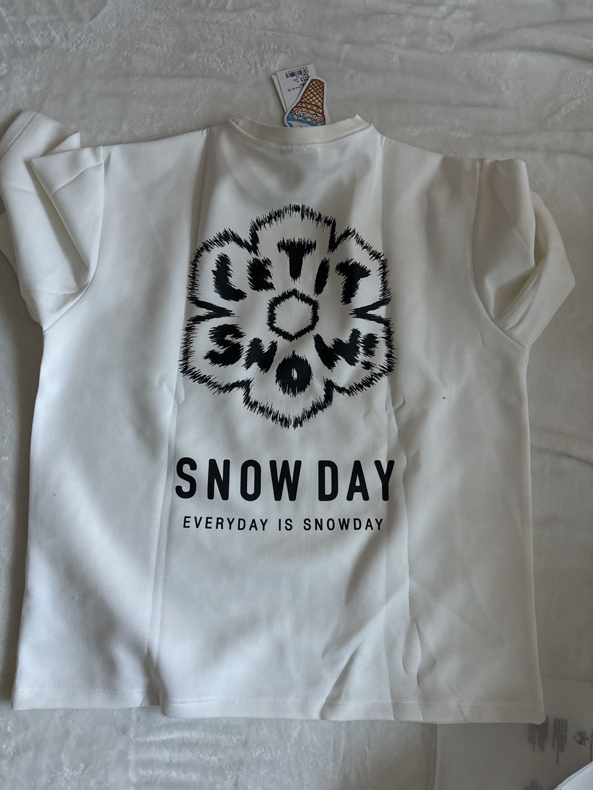 Snowday Snowday t-shirt Size US XL / EU 56 / 4 - 2 Thumbnail