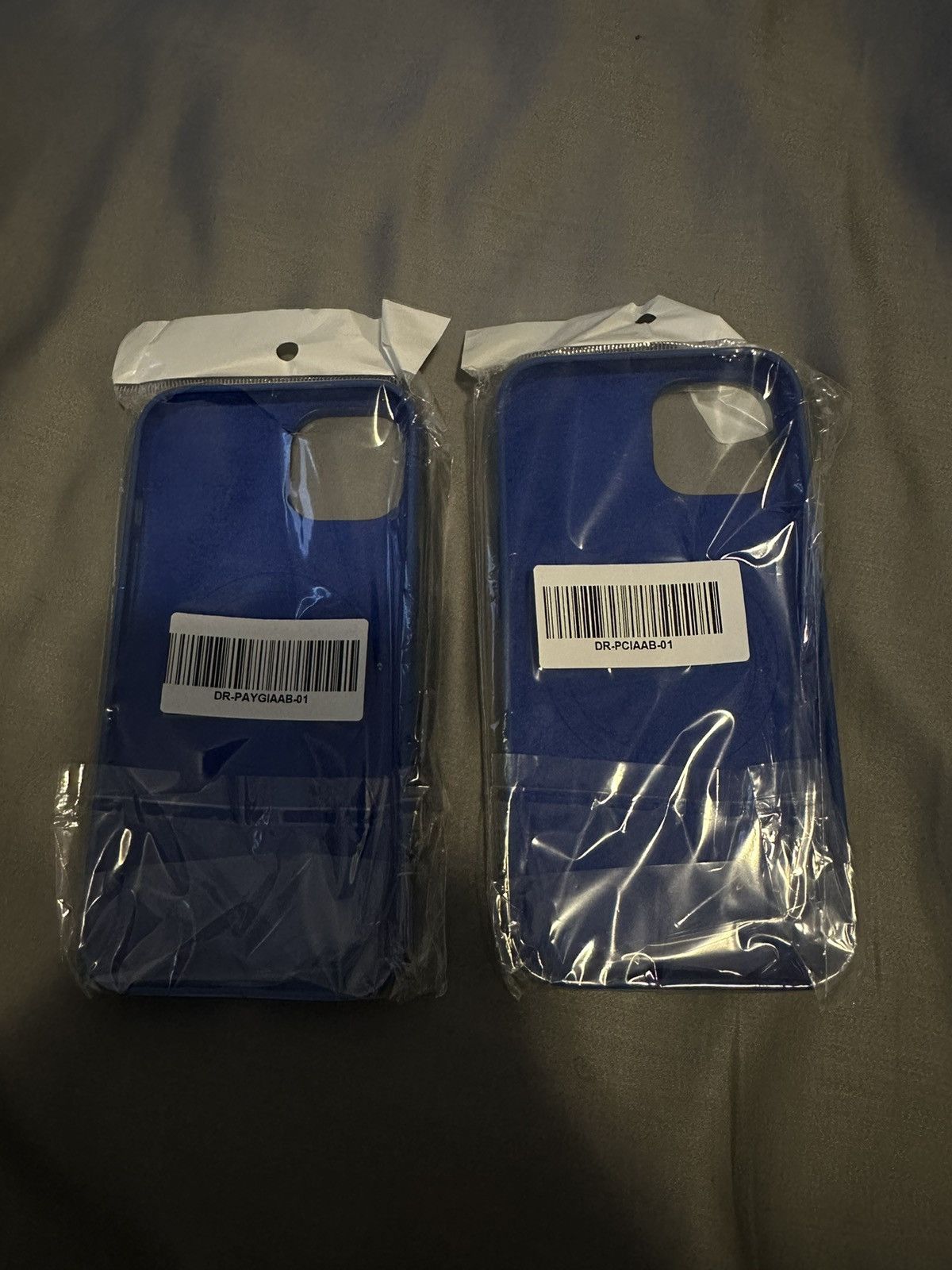 Drake IAAB Drake Case iPhone 14 Size ONE SIZE - 3 Thumbnail
