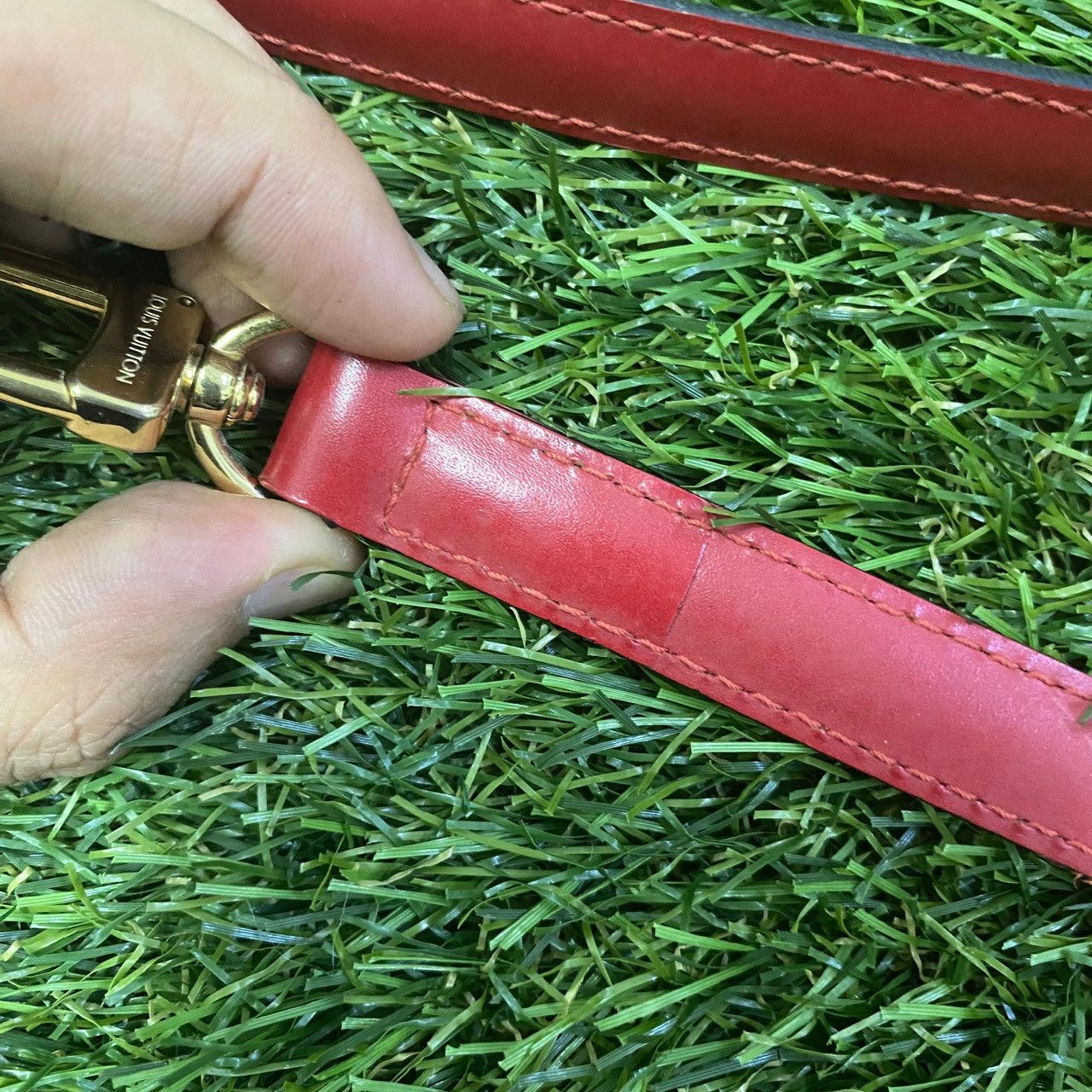 Louis Vuitton Louis Vuitton Red Adjustable Shoulder Strap 6LKO126K – Y2K Size ONE SIZE - 4 Thumbnail