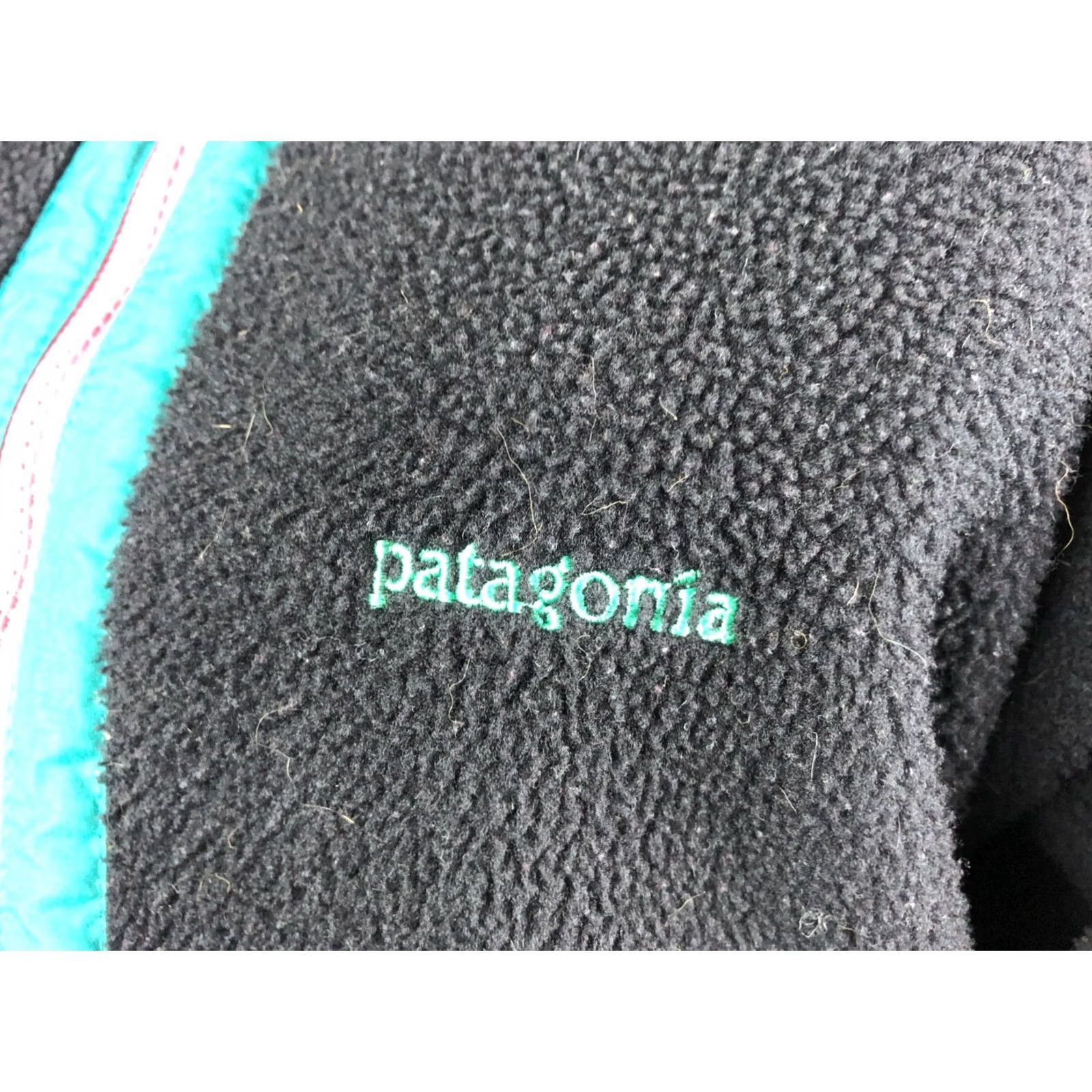 Patagonia Patagonia Jacket Women 1/2 Zip Black Size 8 Polyester Embroidered Logo Zip Pockets Casual Basic Jacket by Patagonia Size M / US 6-8 / IT 42-44 - 7 Thumbnail