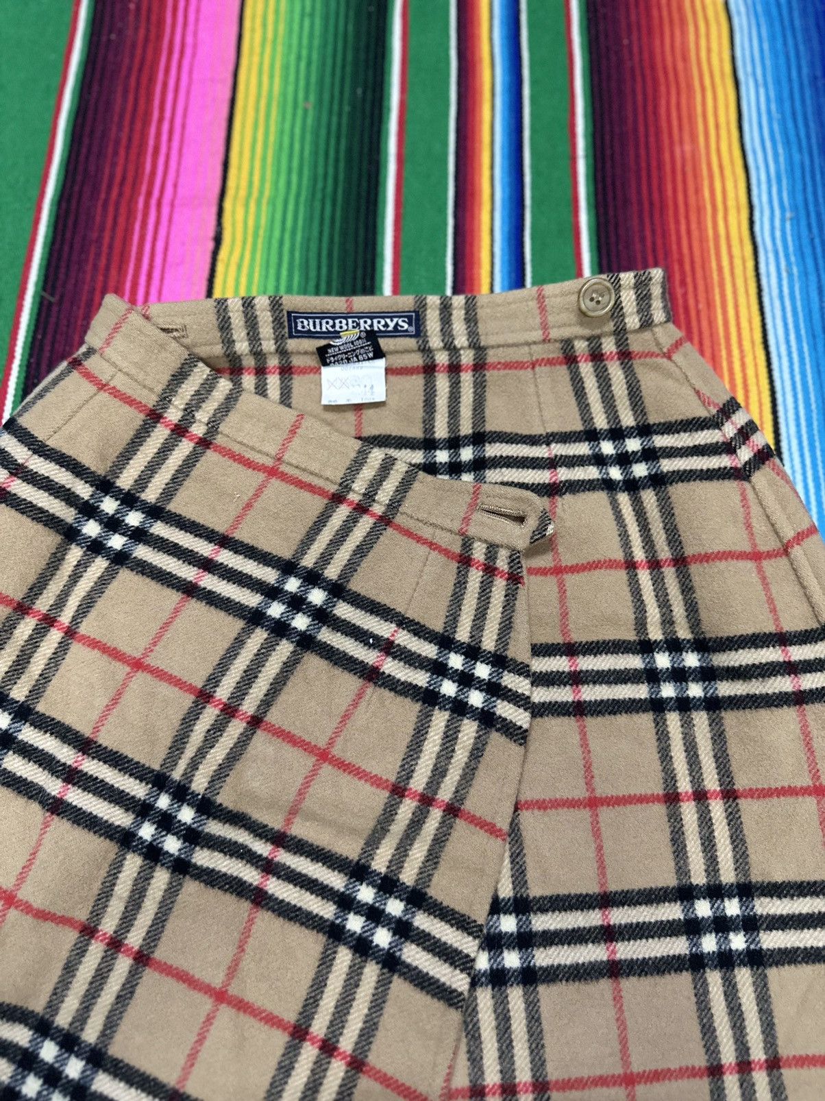 Burberry 💥Burberrys💥 skirts 💥 Size 25" / US 0 / IT 36 - 6 Thumbnail