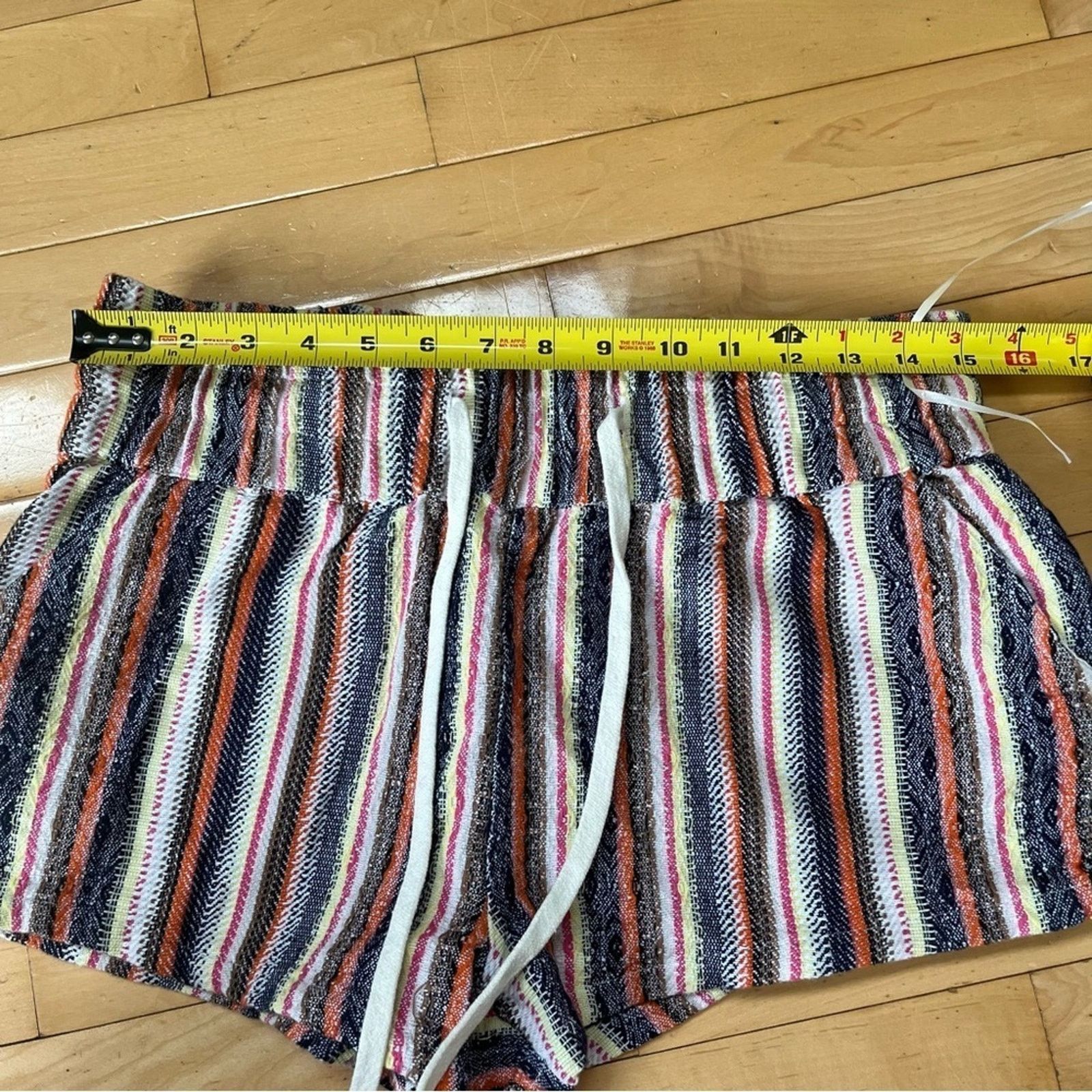 Free People Free People Striped Shorts Wide Waistband Size Small Size 25" / US 0 / IT 36 - 6 Thumbnail